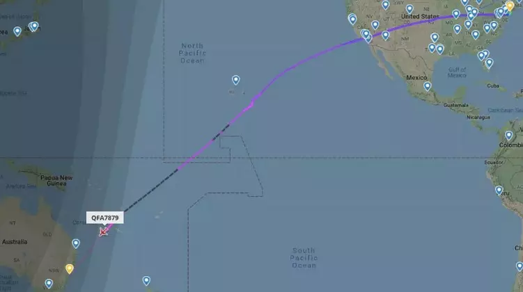 Согласно Flightradar24, маршрут полета пролегал через всю территорию США, а затем через Тихий океан
