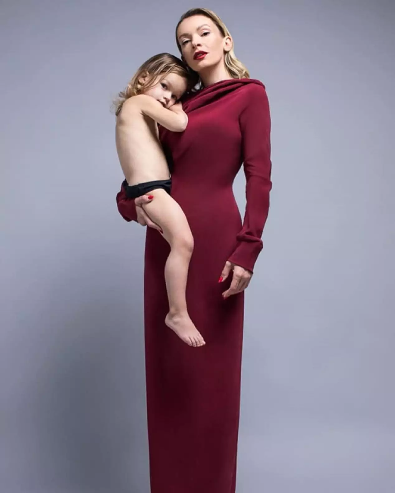 Поліна Неня з донькою
