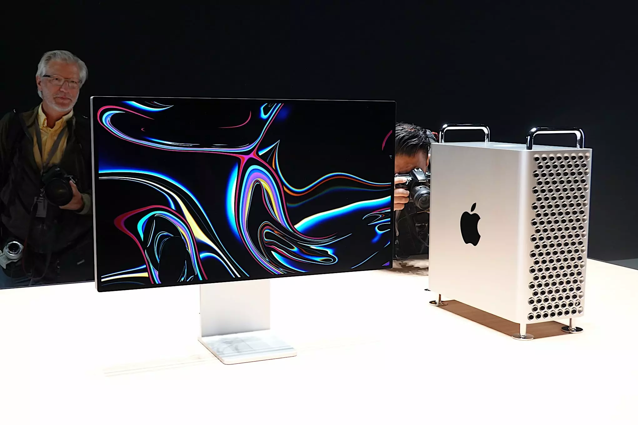 Apple Mac Pro и Pro Display XDR