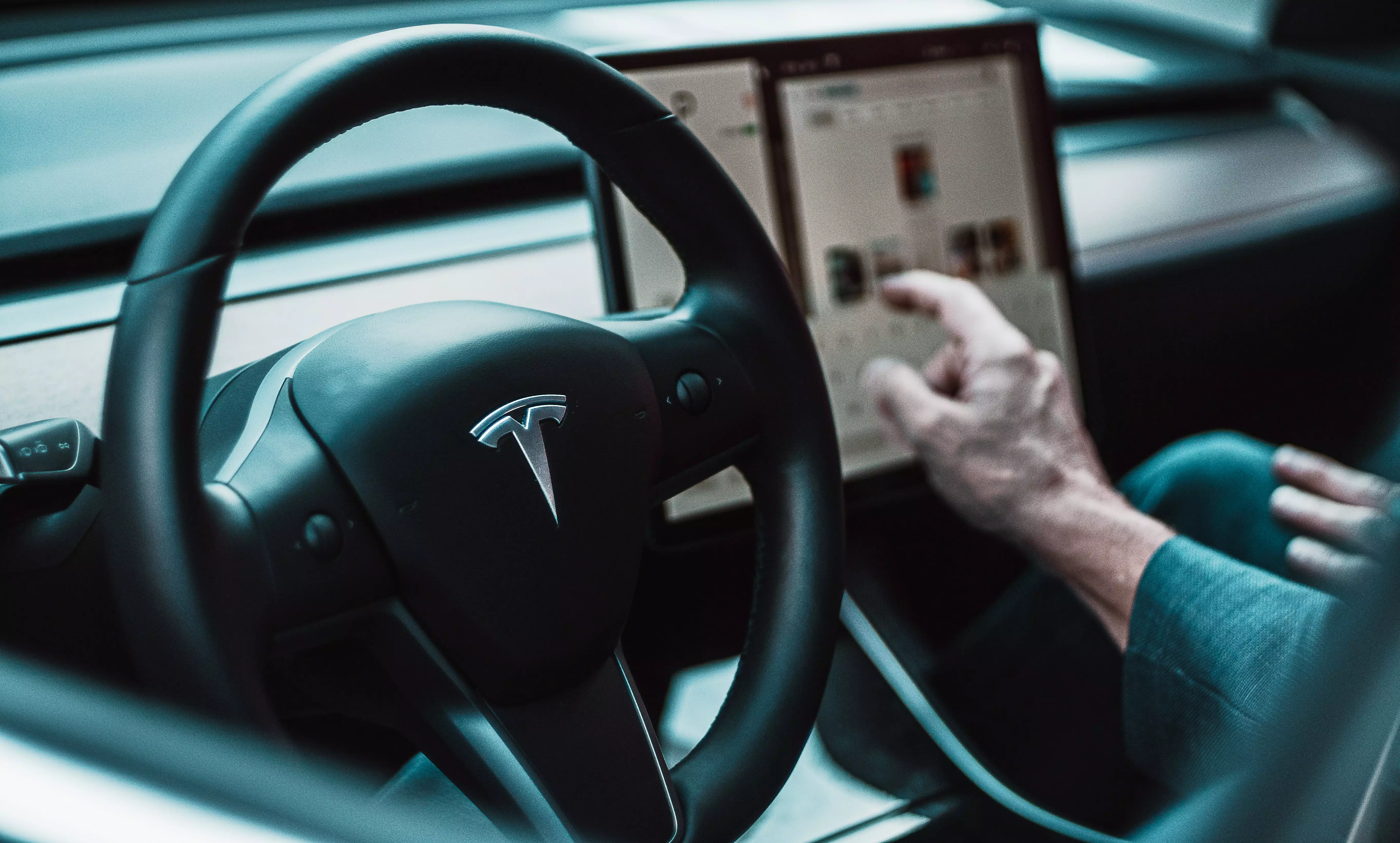 Автопилот у Tesla