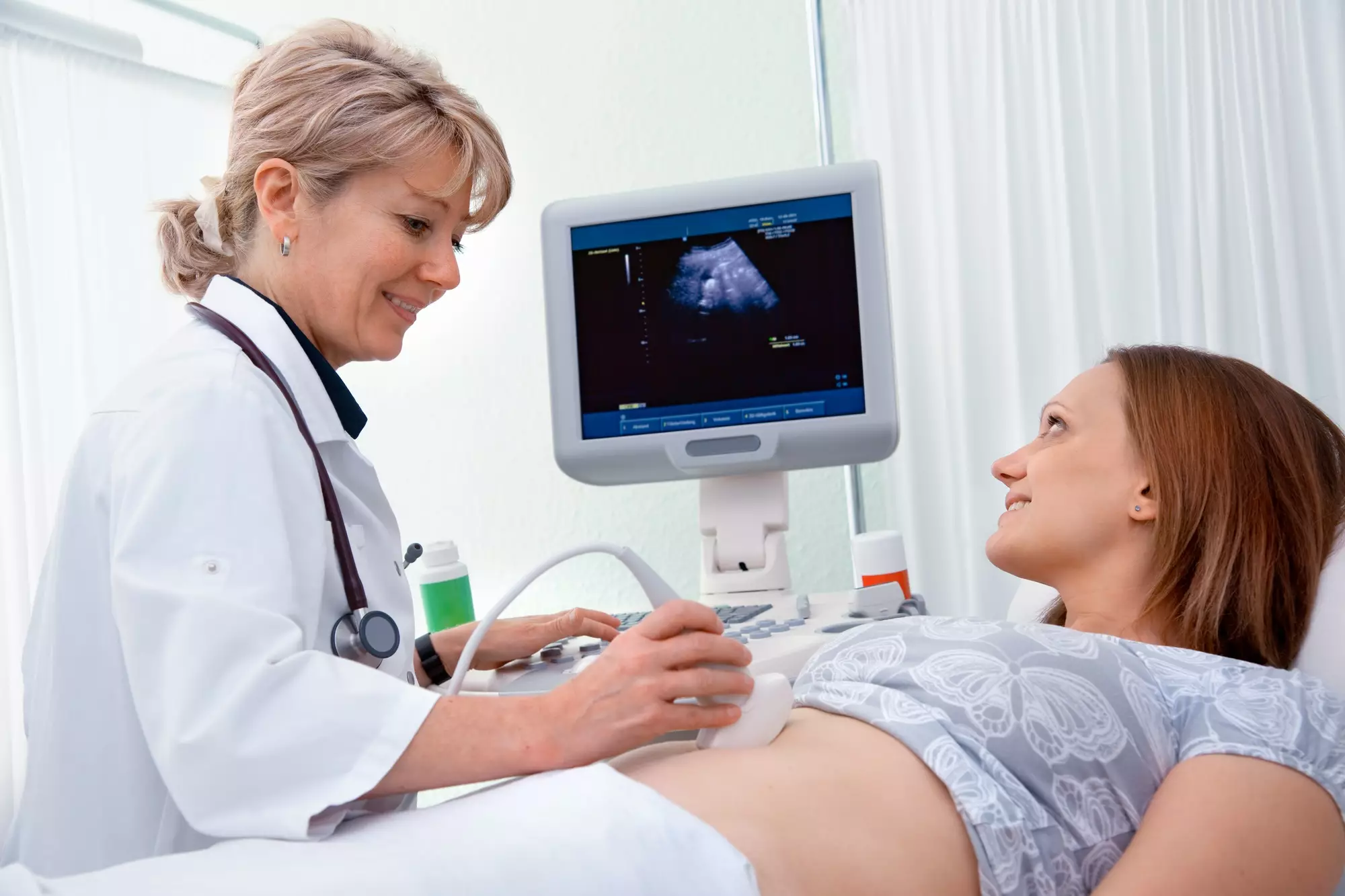 Определить овуляцию максимально точно, если вы планируете беременность, поможет УЗИ