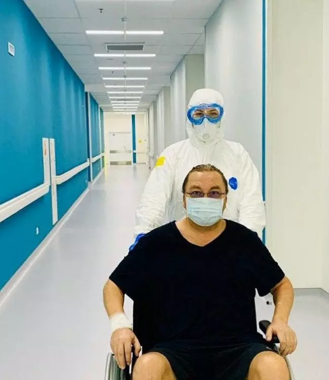 Ігор Ніколаєв в лікарні