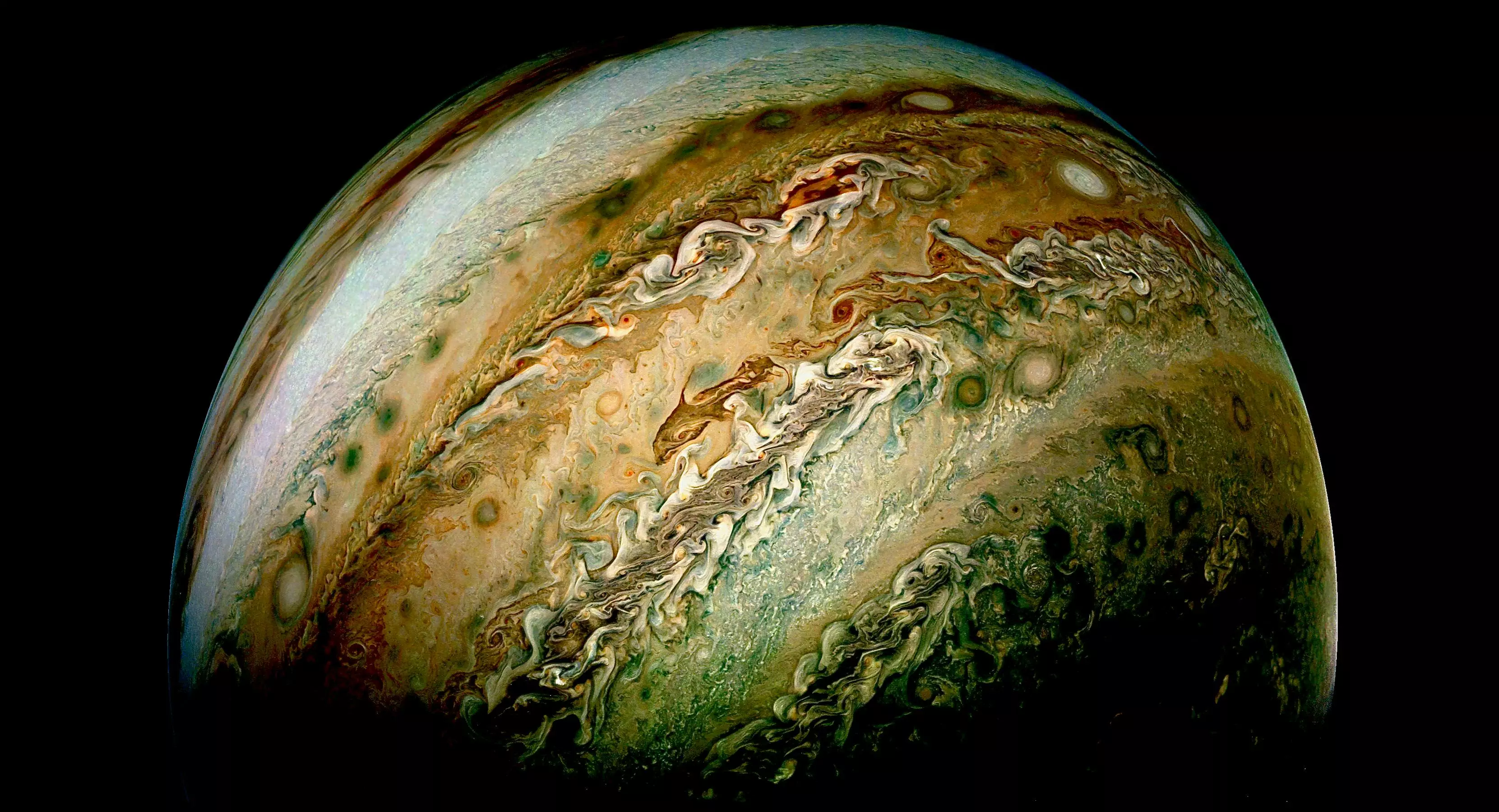 Красивые виды Юпитера