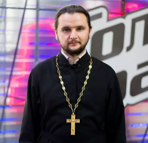 Священник Александр Клименко