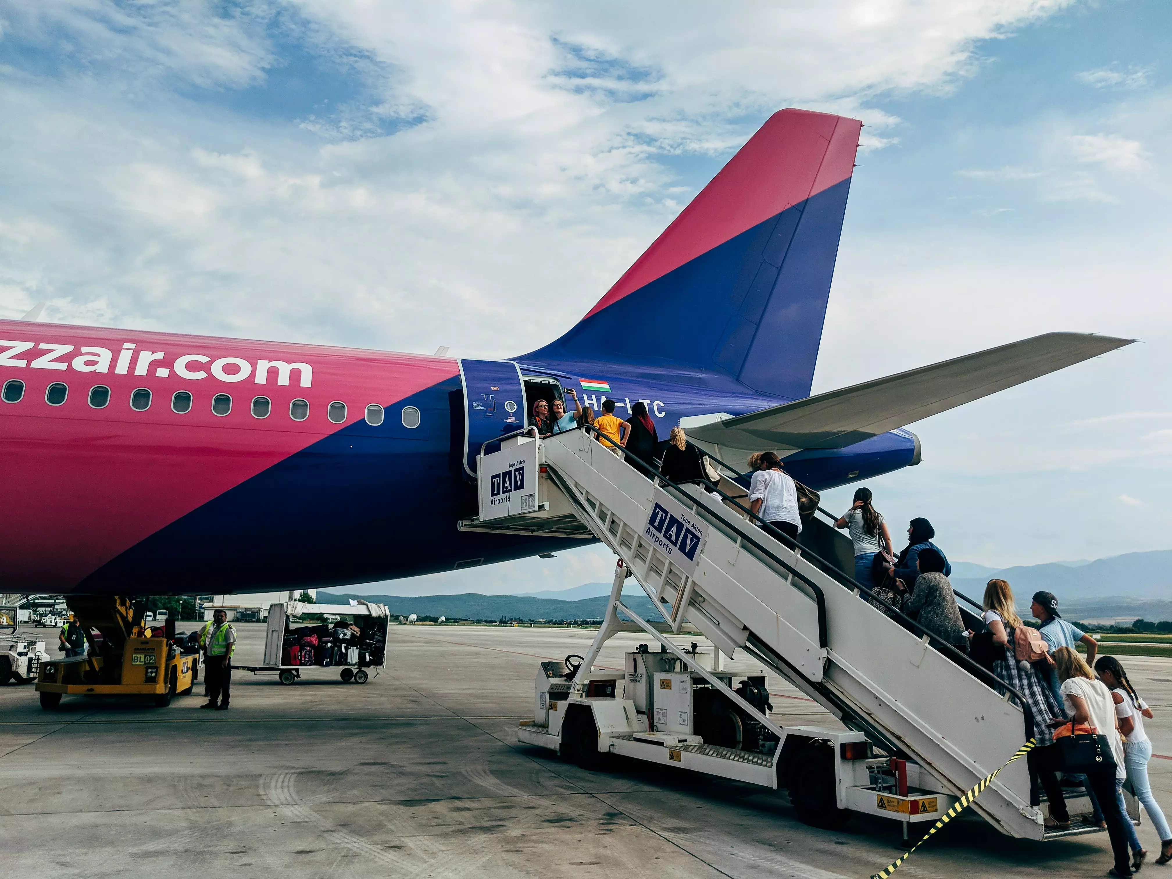Wizz Air відкриває в Україні свою базу