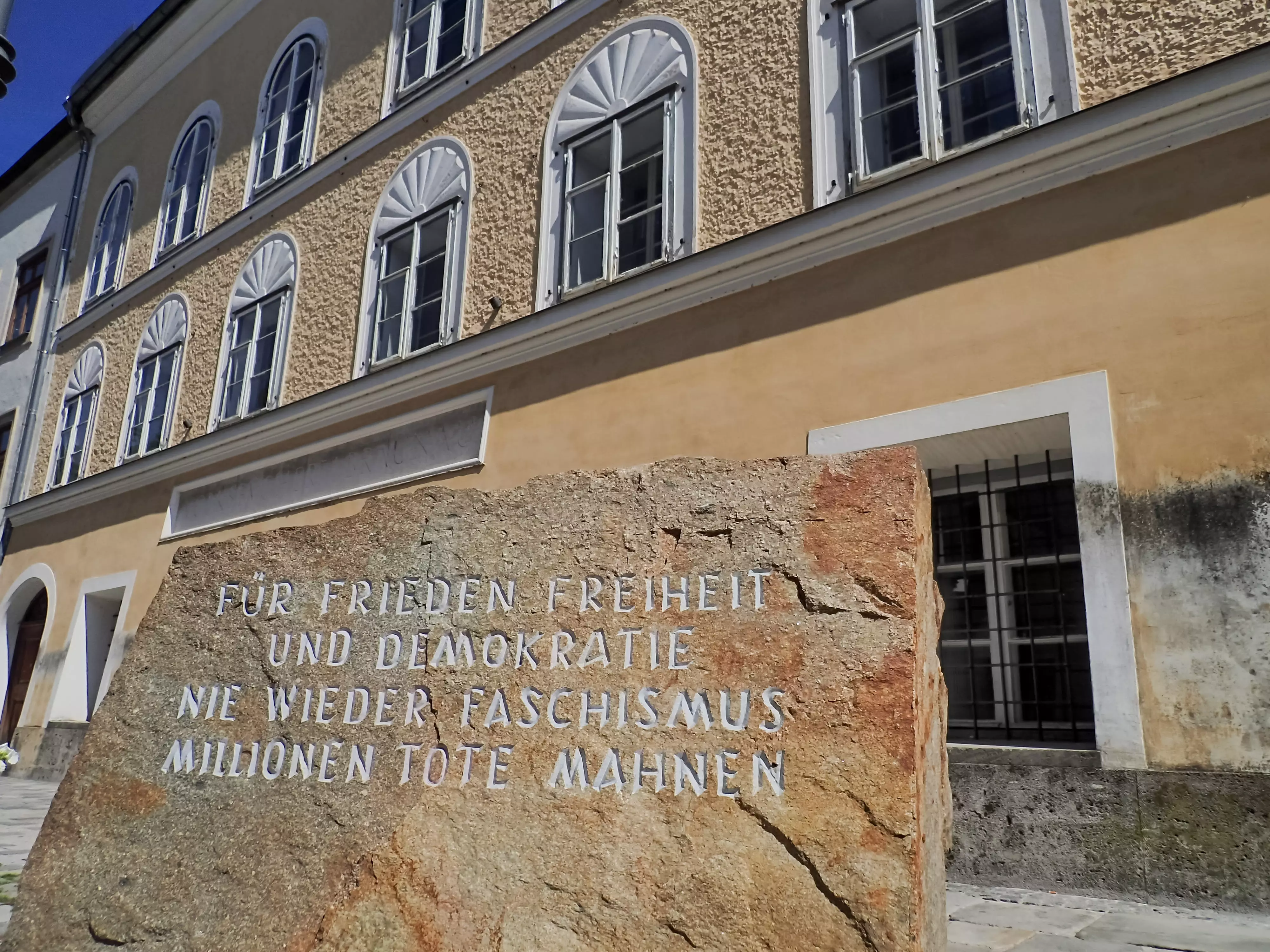 Будинок Гітлера в австрійському містечку Браунау