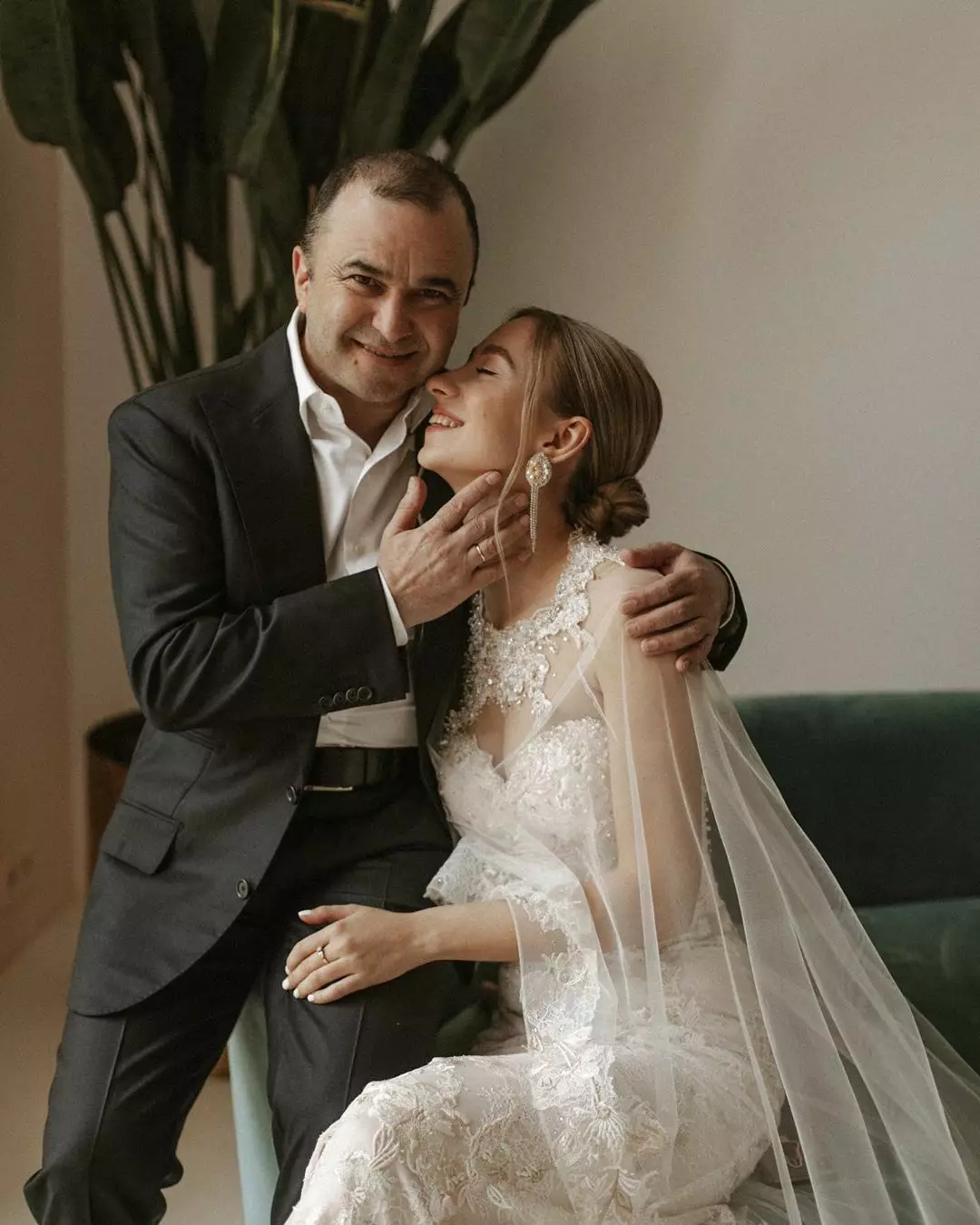 Свадьба певца с 25-летней Екатериной