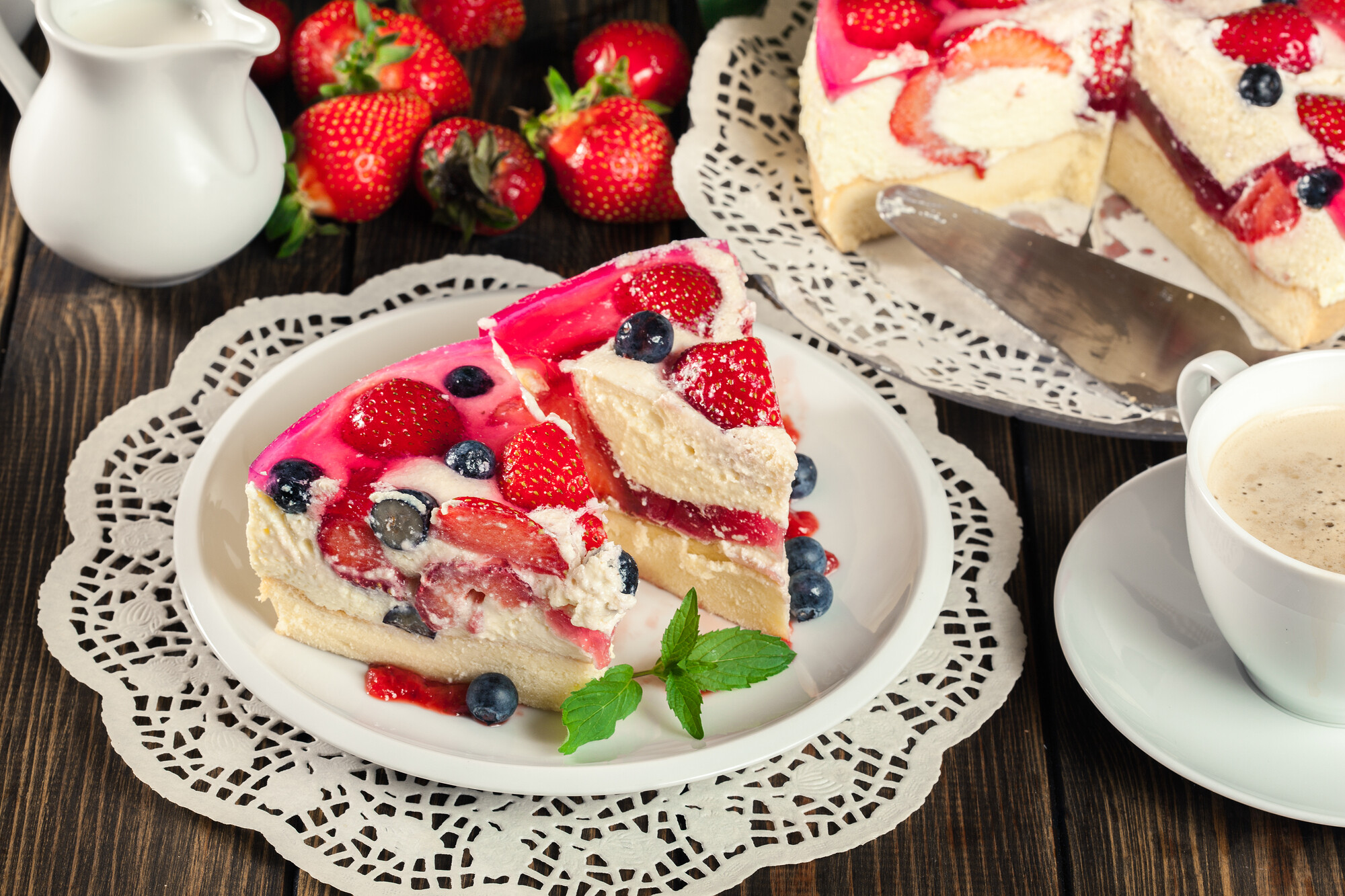 Сметанный десерт-желе с ягодами, рецепт с фото — уральские-газоны.рф