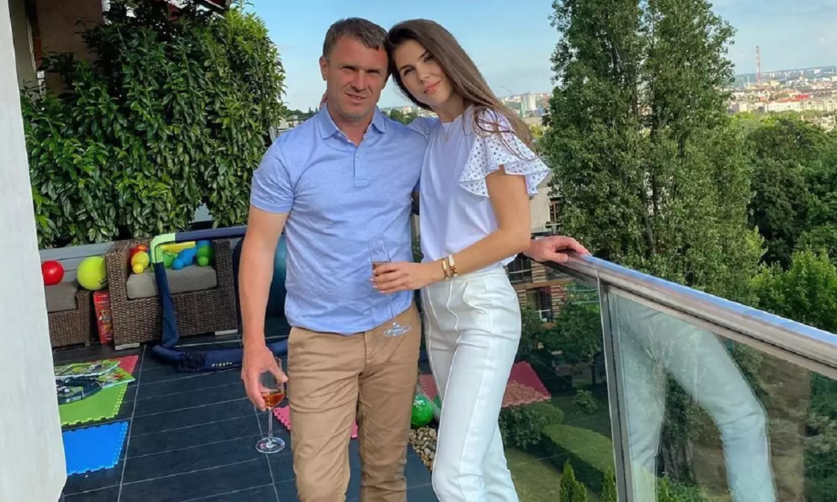 Сергій Ребров з дружиною