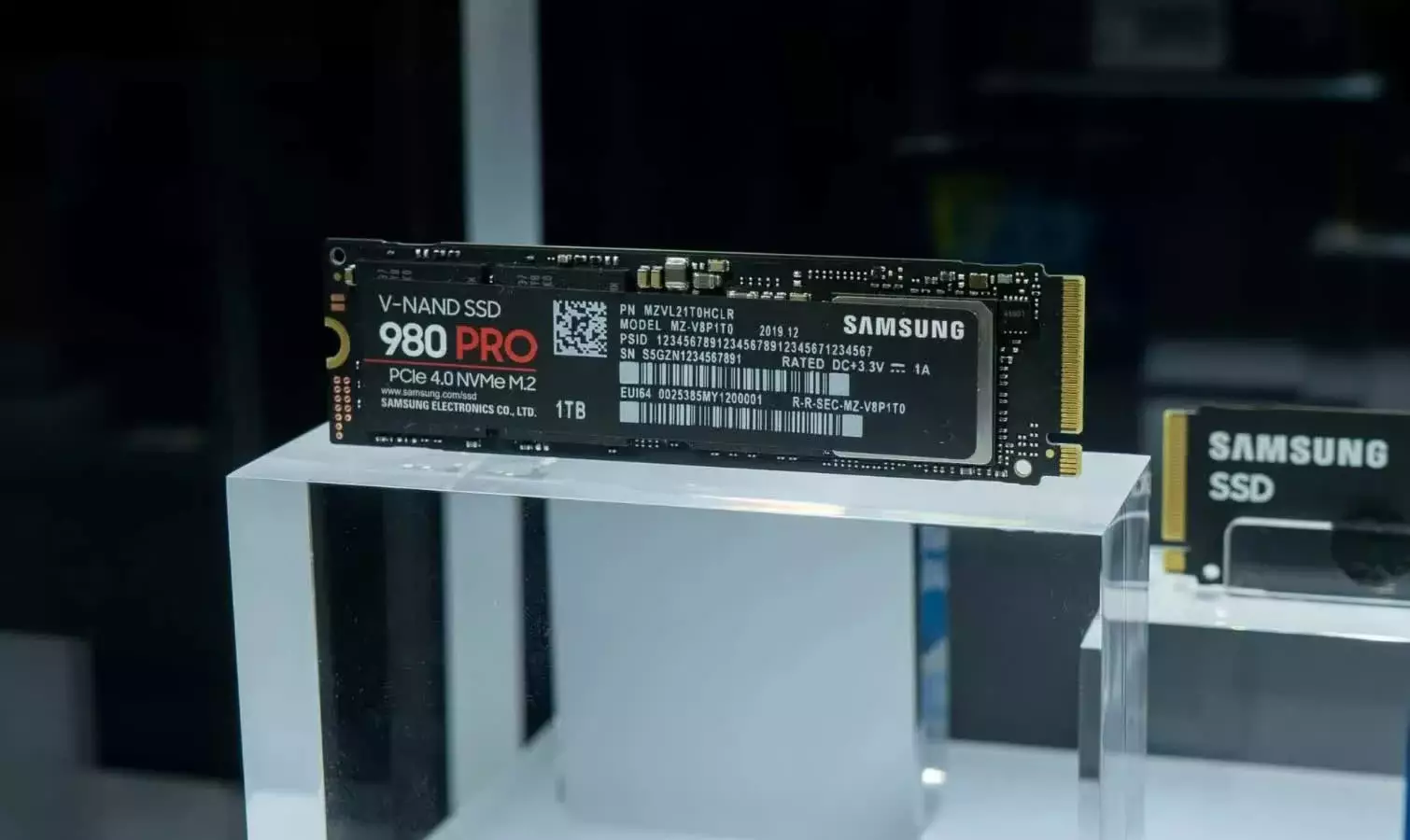Флагманский NVMe SSD – Samsung 980 Pro