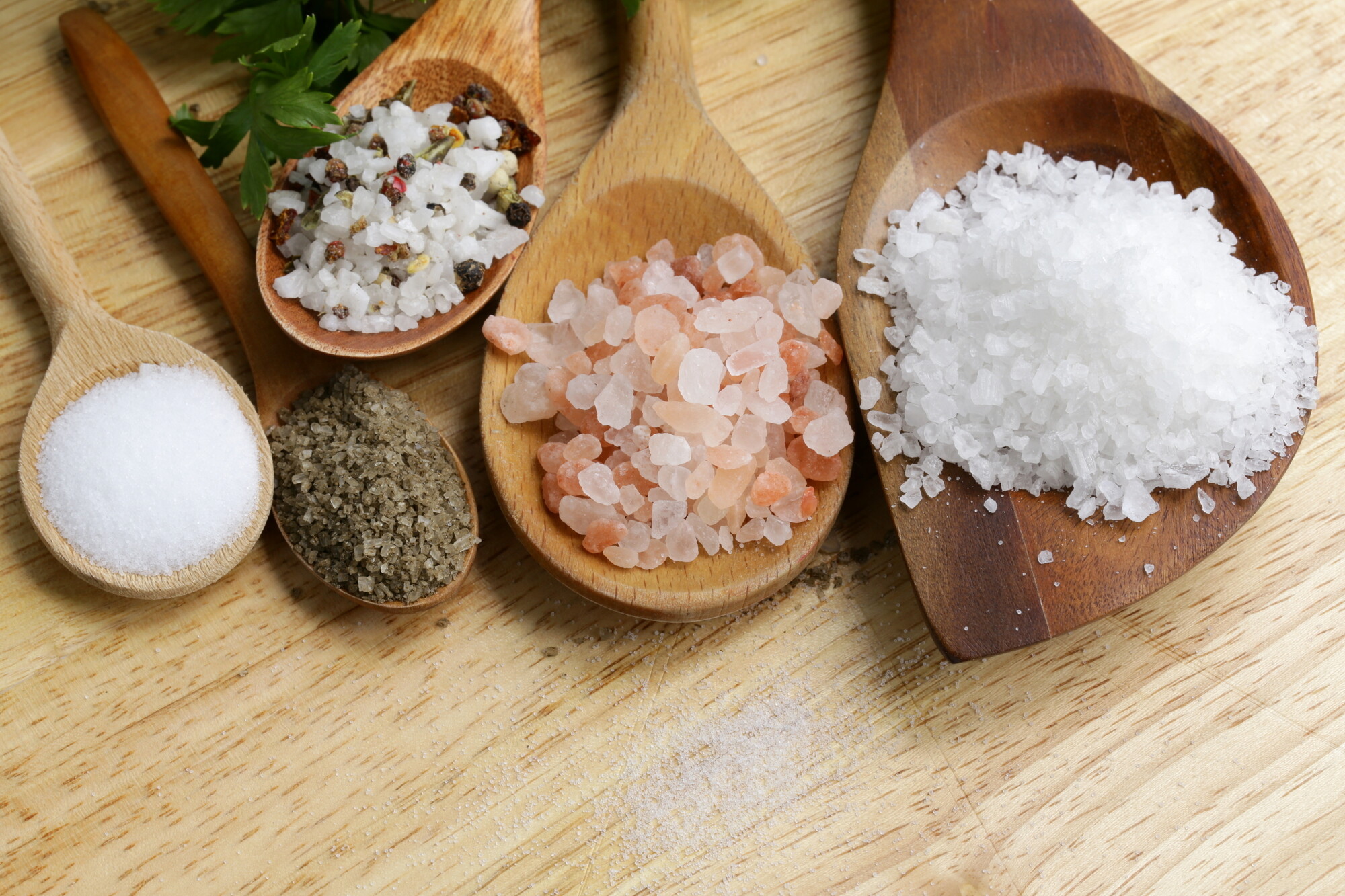 Найкорисніша сіль – морська з вмістом мінералів або йодована