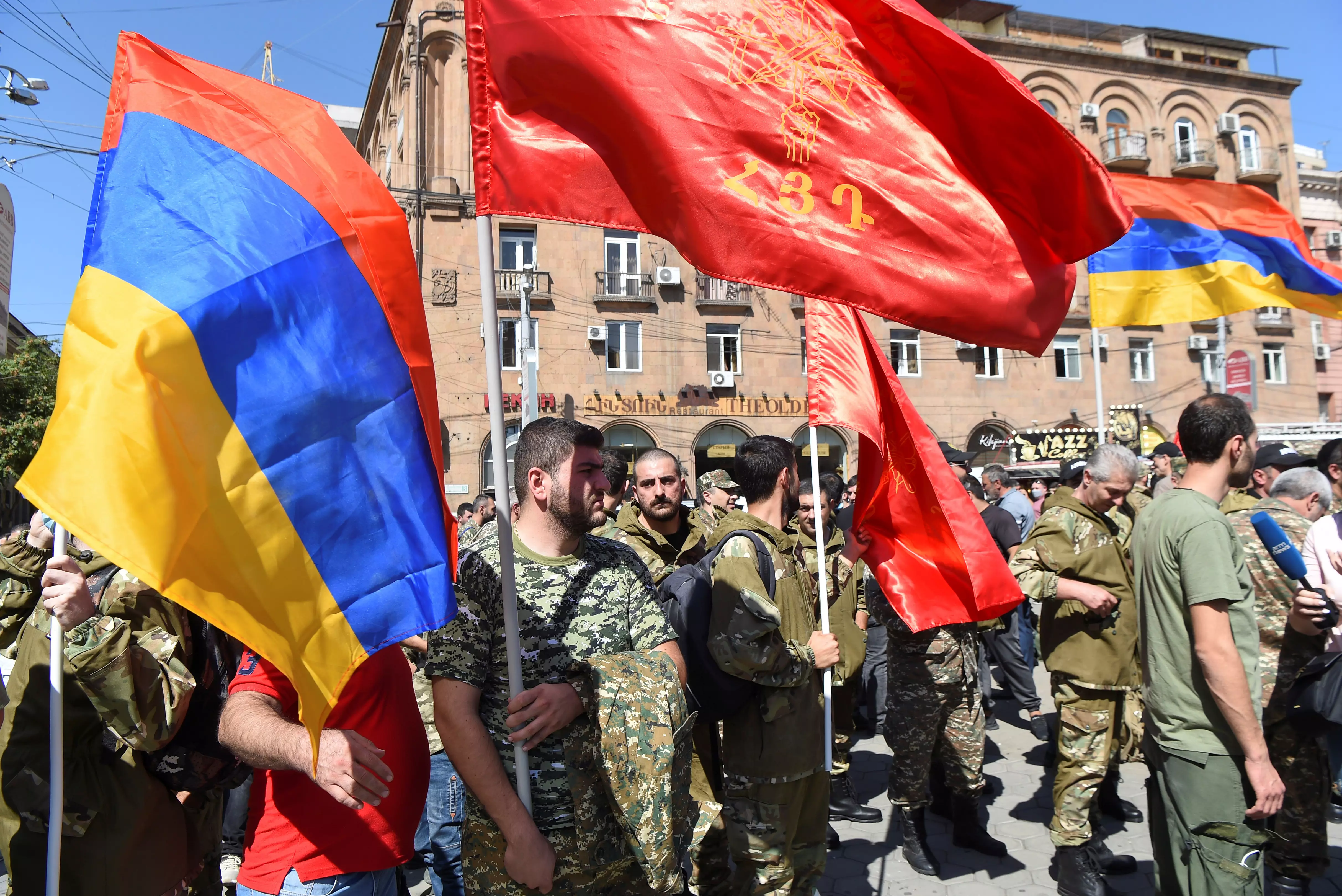 Вірменські добровольці в Єревані / Фото: Melik Baghdasaryan/Photolure via REUTERS
