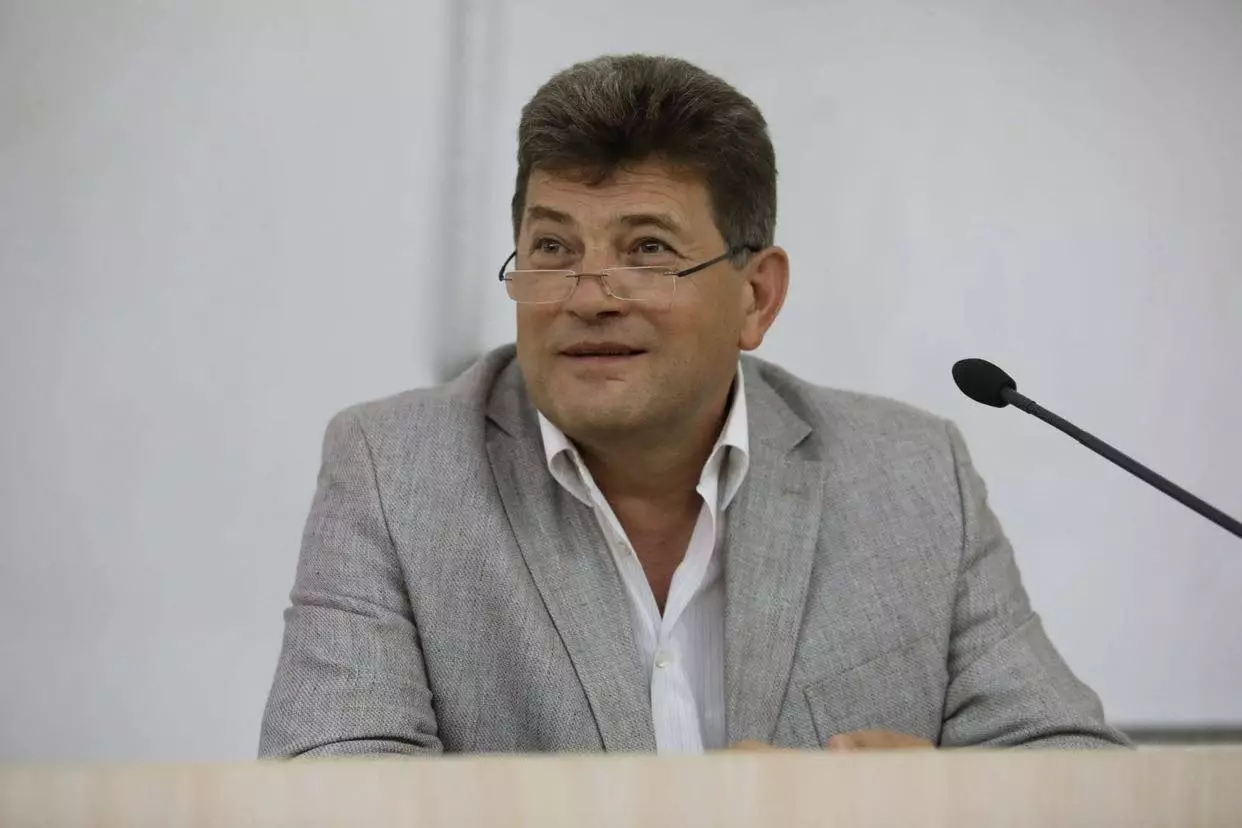 Владимир Буряк покинет должность мэра Запорожья