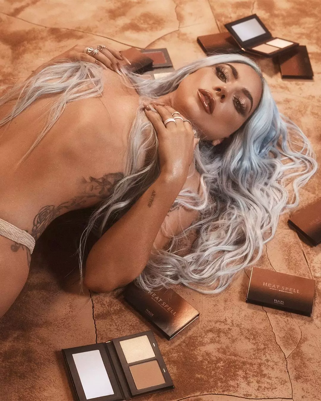 Леди Гага в рекламе новой косметической линии