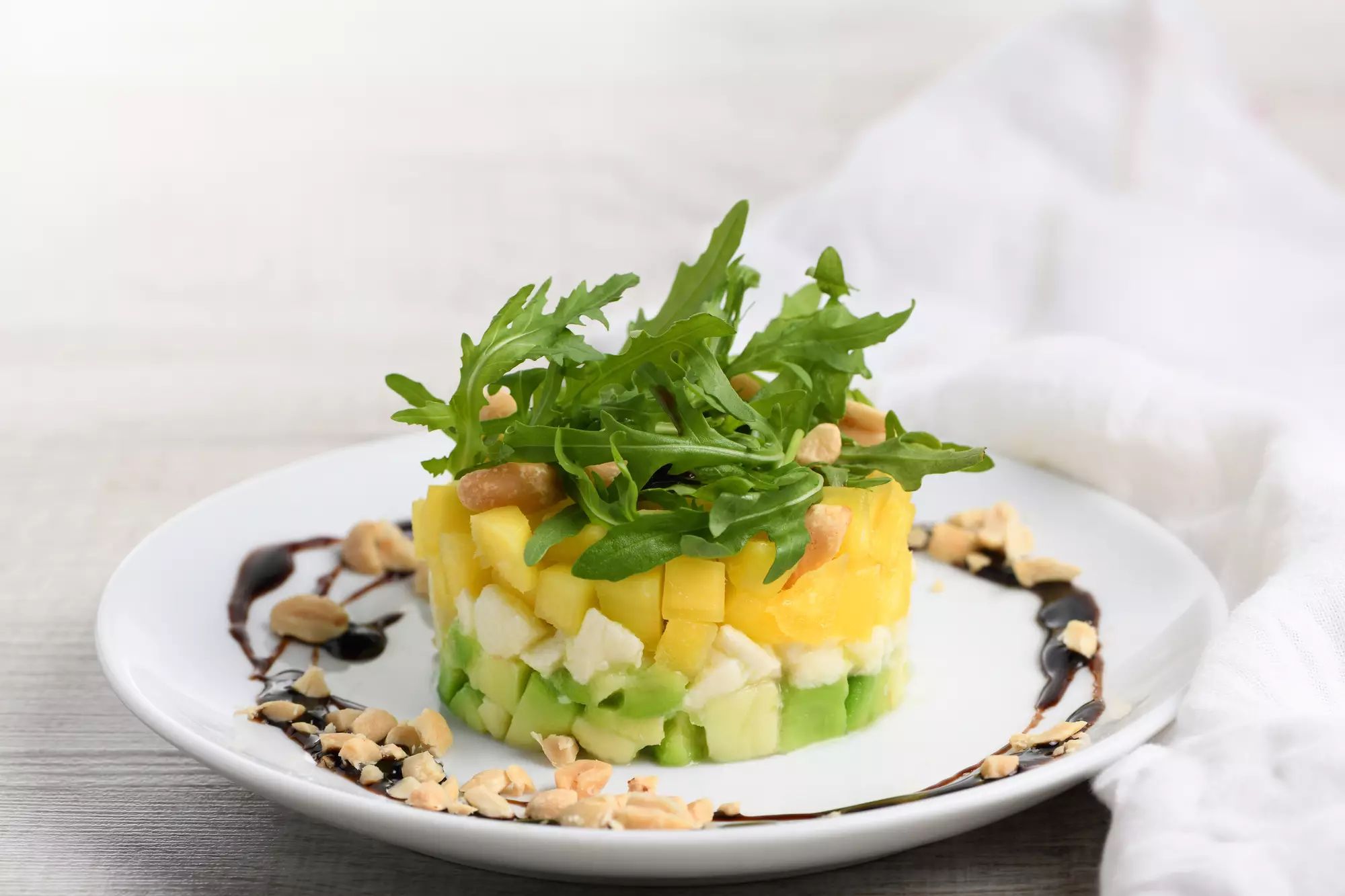 Салат с фетой, манго и авокадо, пошаговый рецепт с фото на ккал