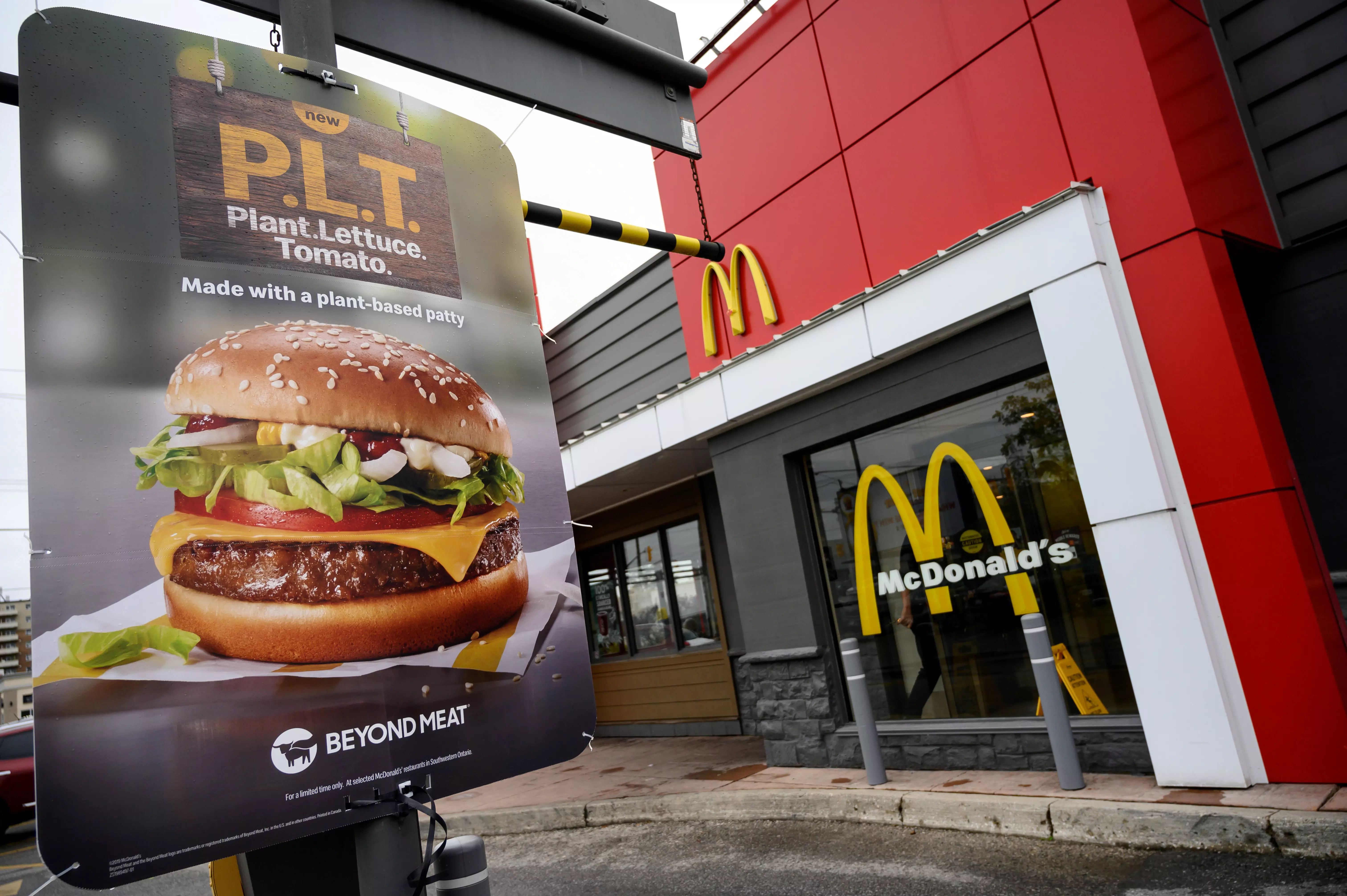 Ресторан швидкого харчування McDonald's / Фото: REUTERS/Moe Doiron