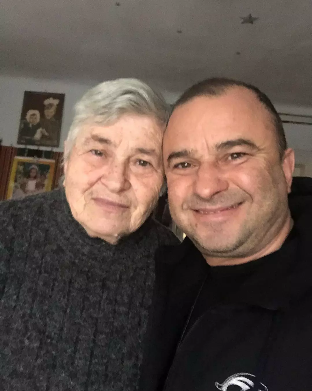 Виктор Павлик с мамой