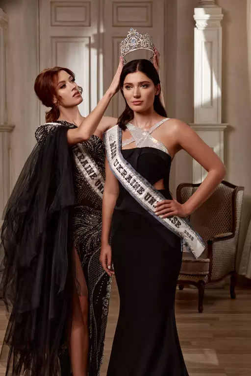 Елизавета Ястремская – новая "Мисс Украина-Вселенная"-2020