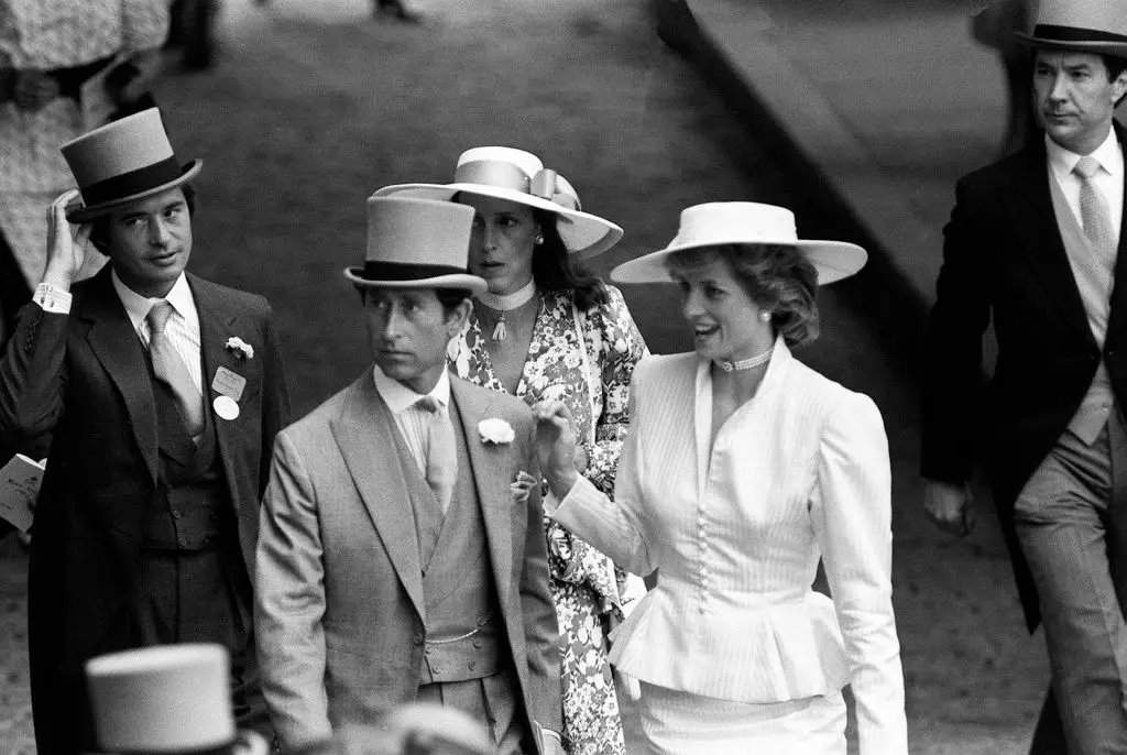 Принц Чарльз и принцесса Диана, Оливер Хоар и его жена Диана