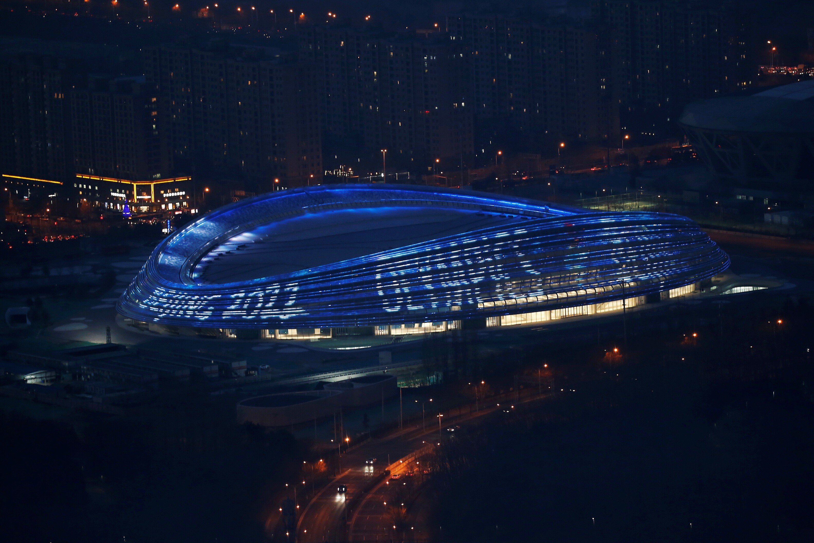 Ковид 2022 году. Олимпийский стадион в Пекине 2022. Олимпийские объекты в Пекине 2022. Стадион в Пекине к Олимпиаде 2022. Зимние Олимпийские игры 2022 стадион.