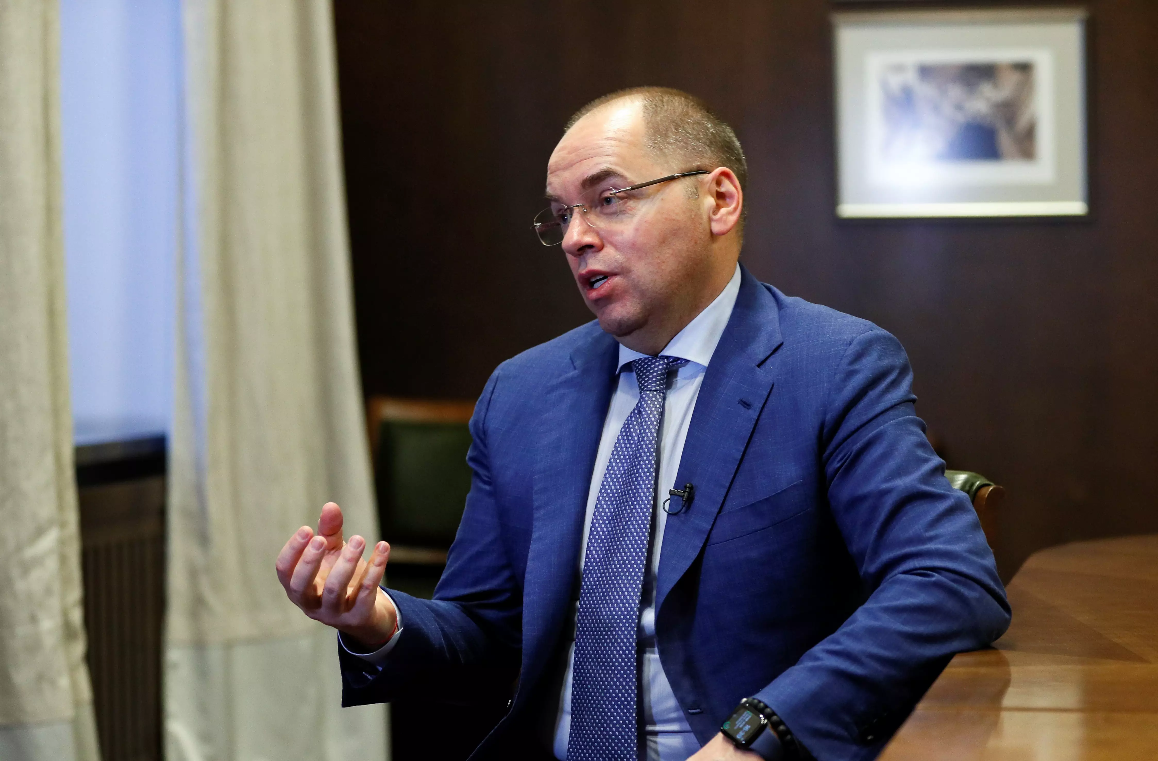 Министр Степанов провалил вакцинацию, а также и тесты на COVID, но система при нем держится на плаву.