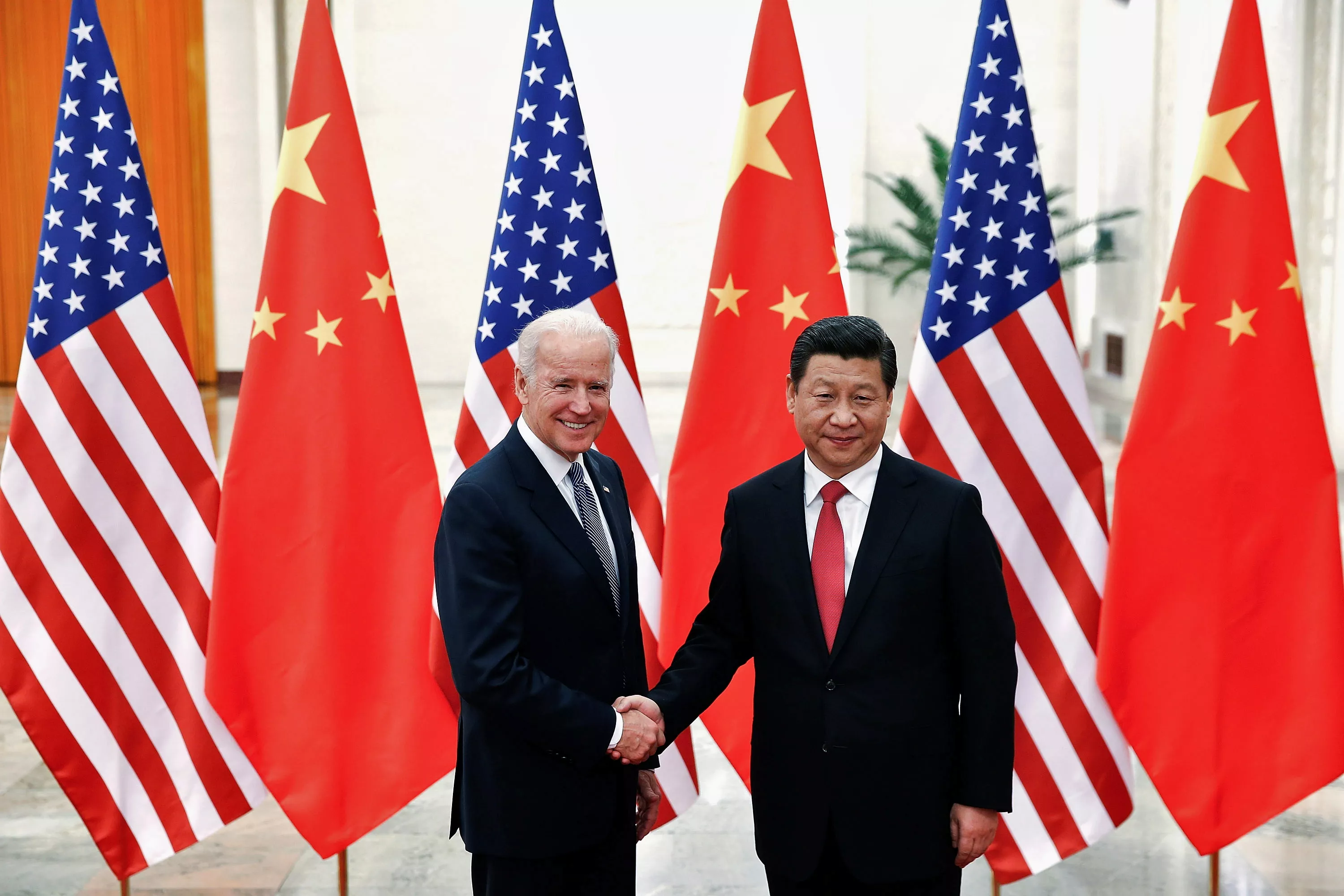 Джо Байден и Си Цзиньпин. Фото: REUTERS/Lintao Zhang