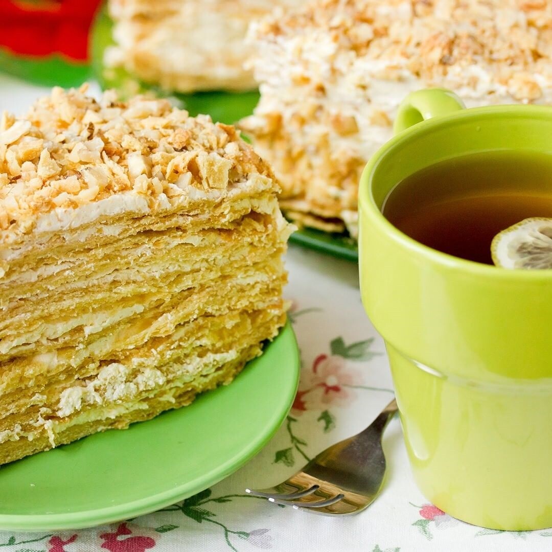 Как приготовить: Простой торт Наполеон с заварным кремом — рецепт и советы от Бабушки Эммы