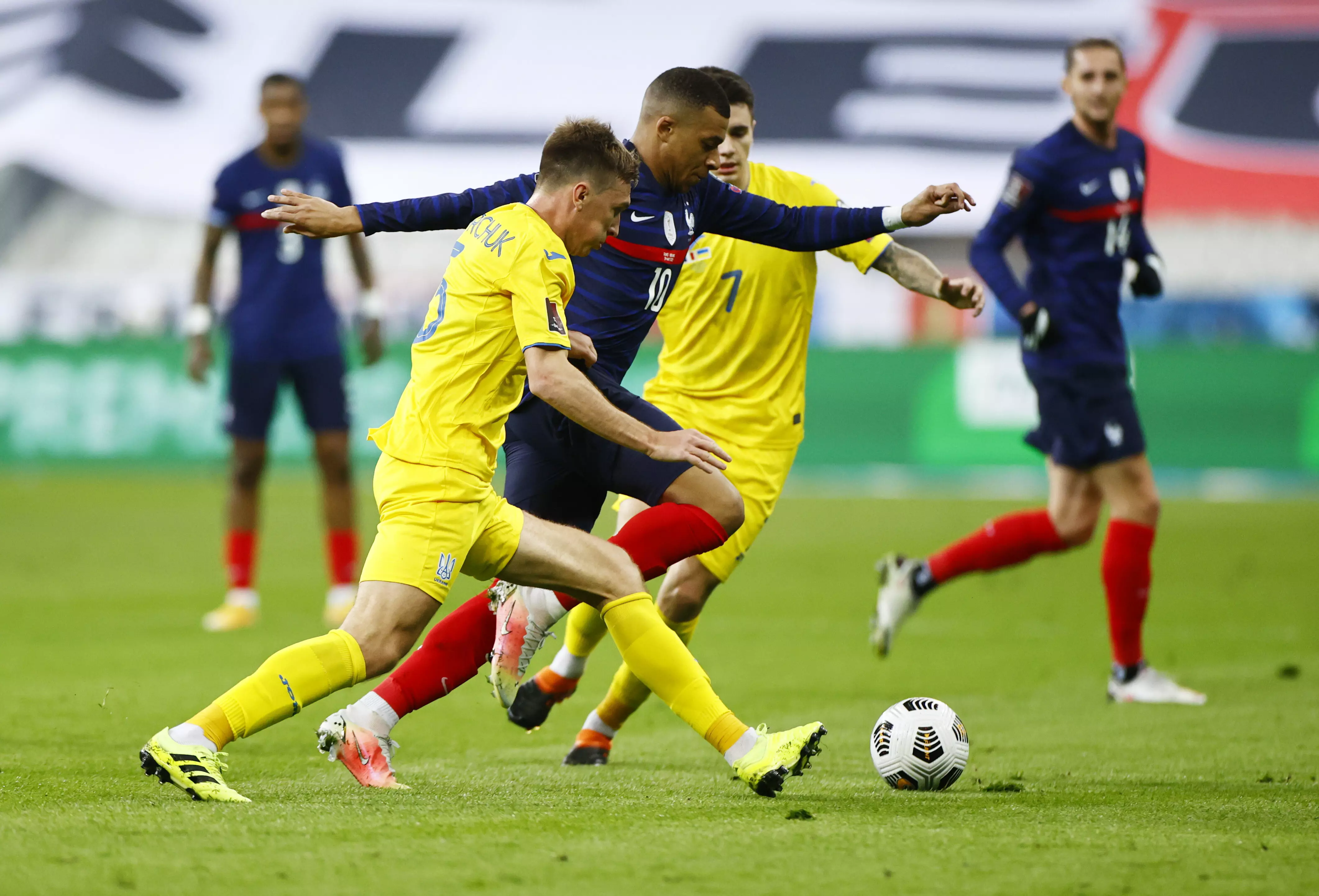 Матч во Франции завершился со счетом 1:1