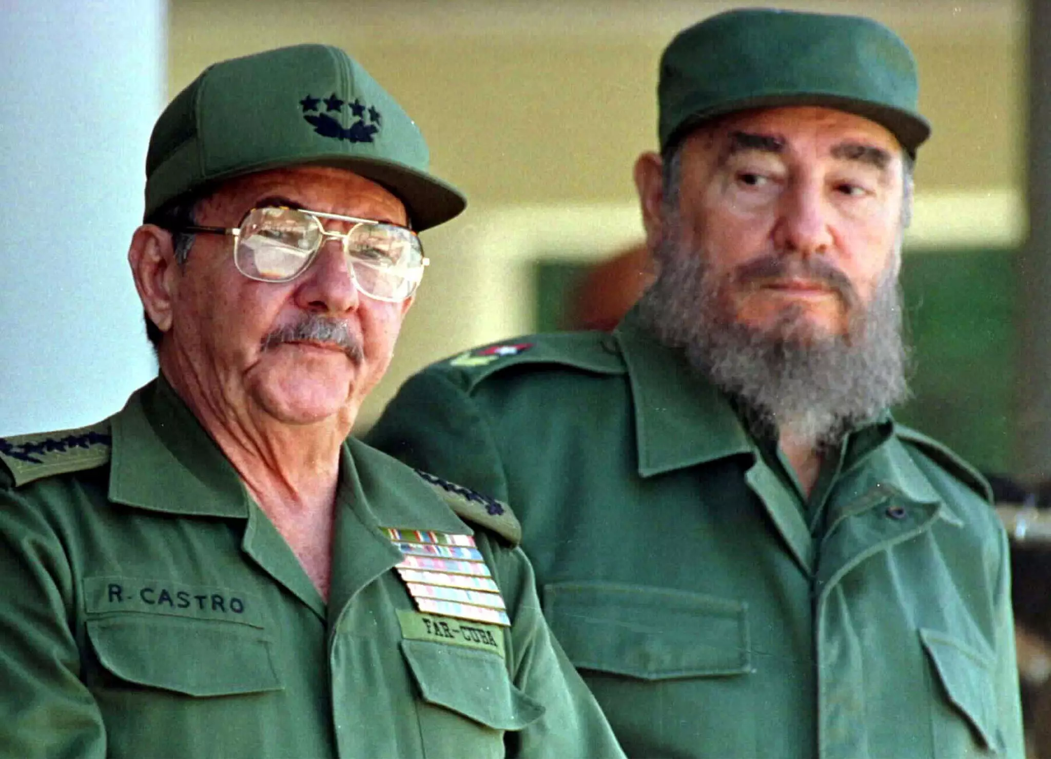 Рауль и Фидель Кастро. Фото: REUTERS/ME