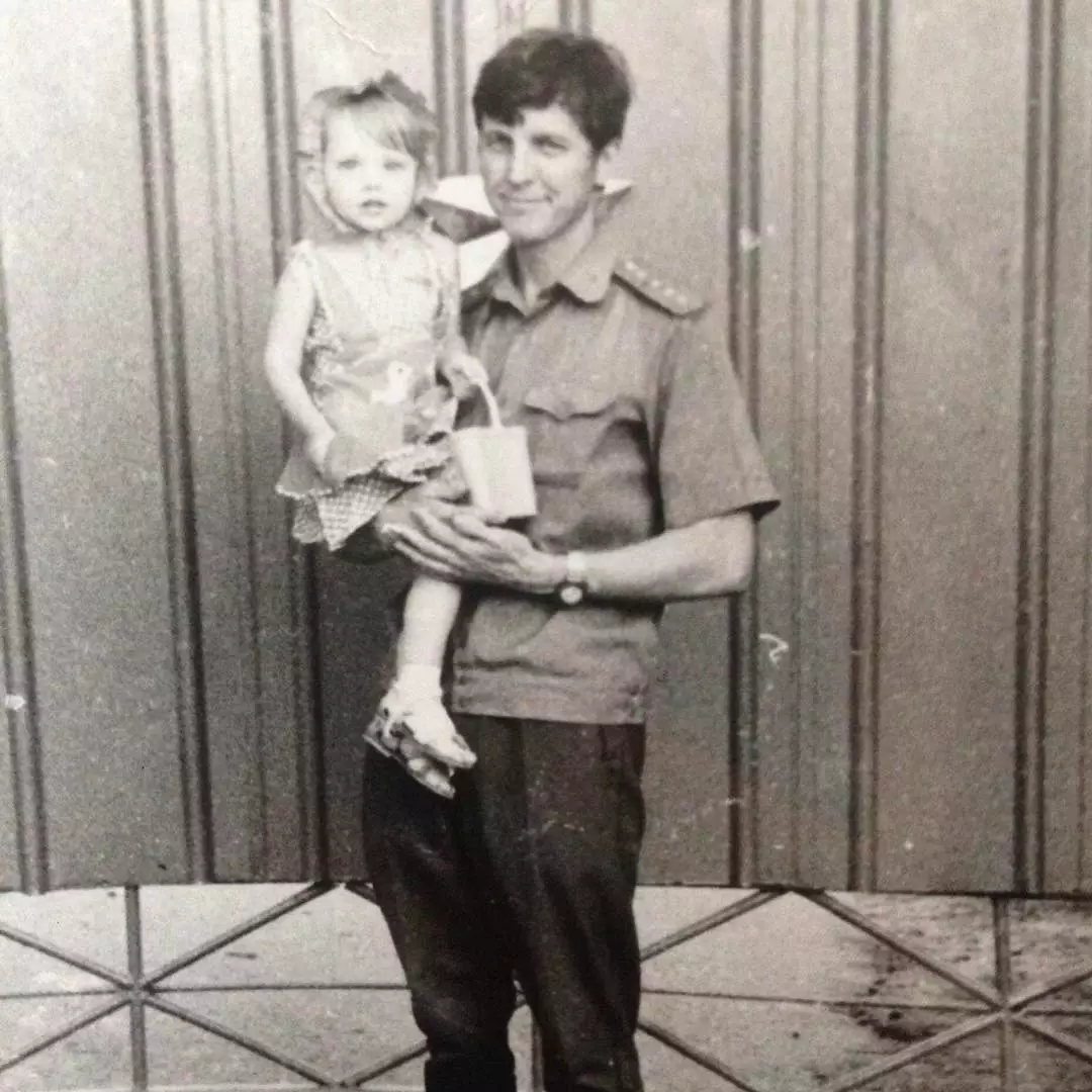 Надя Дорофєєва з батьком