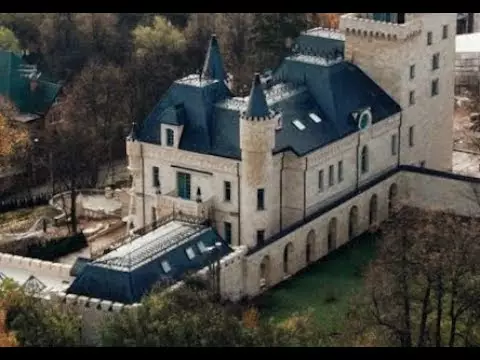 Замок Пугачевой и Галкина