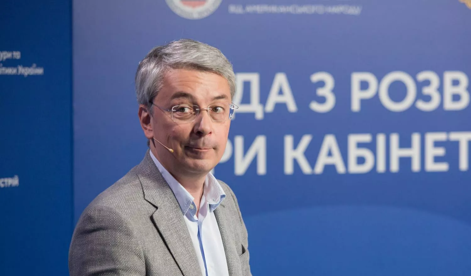 Александр Ткаченко может уйти в отставку. Фото: facebook.com/oleksandr.tkachenko.ua