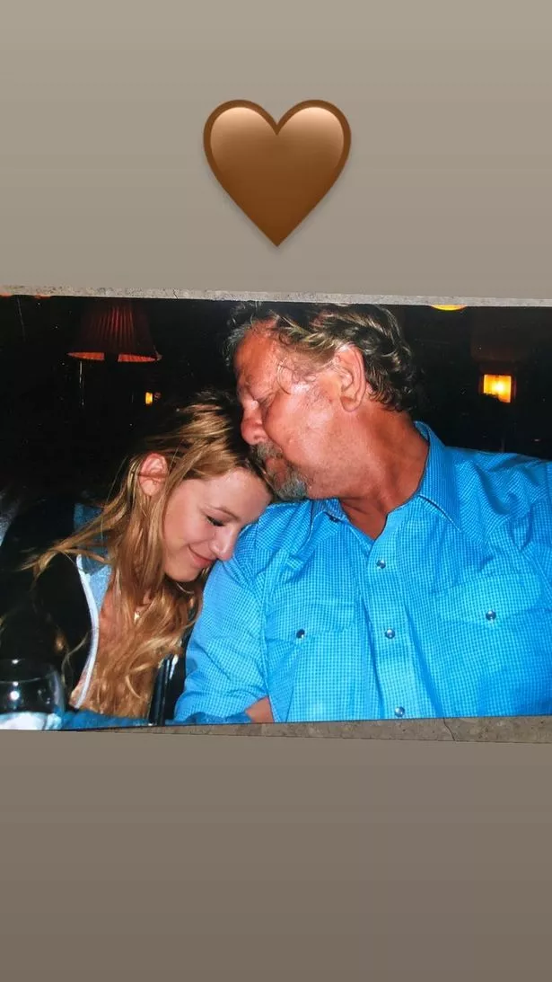 Актриса Блейк Лайвлі опублікувала фото з батьком, який помер у віці 74 років