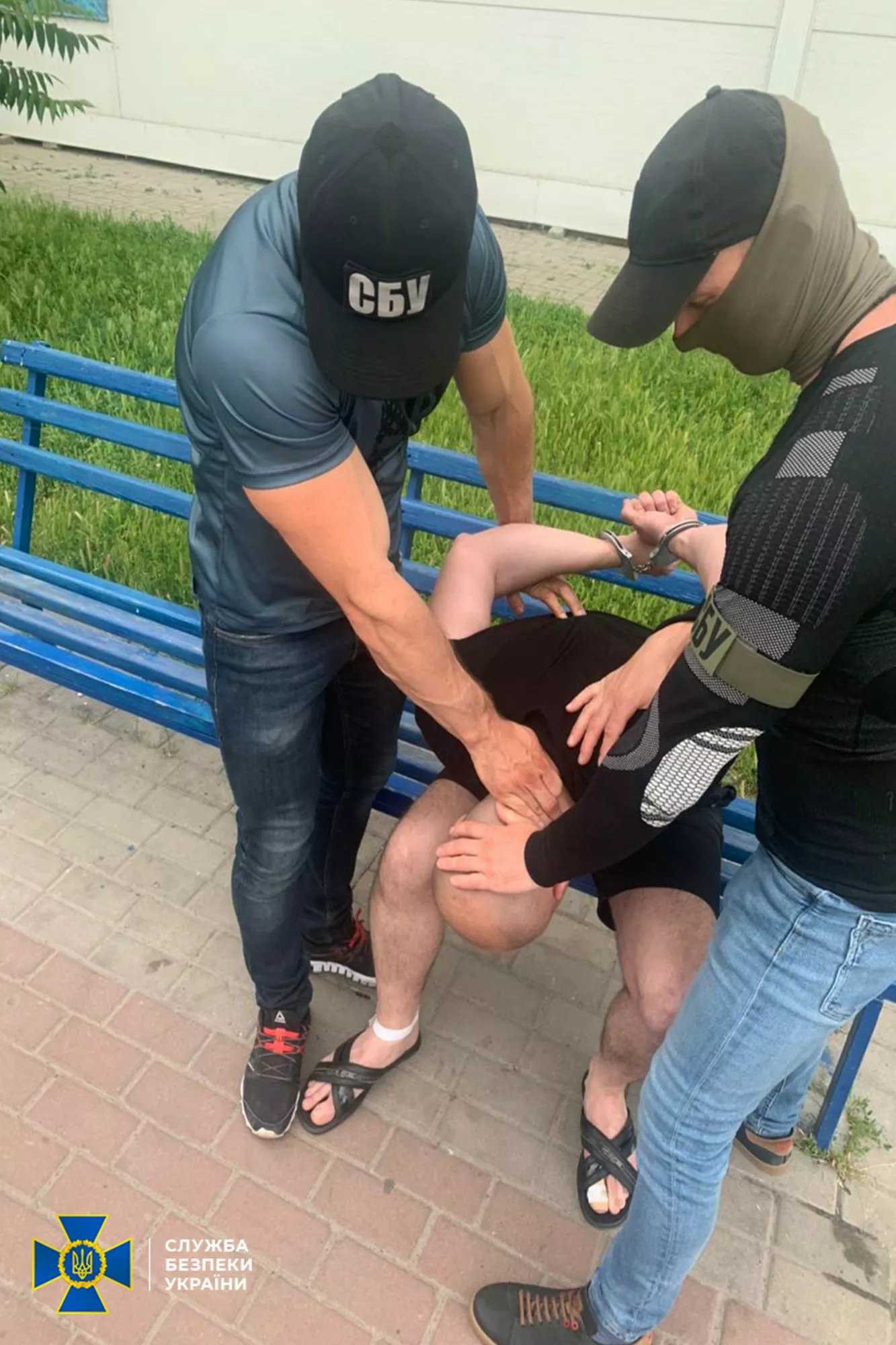 Затримання одного з організаторів угруповання. Фото: ssu.gov.ua