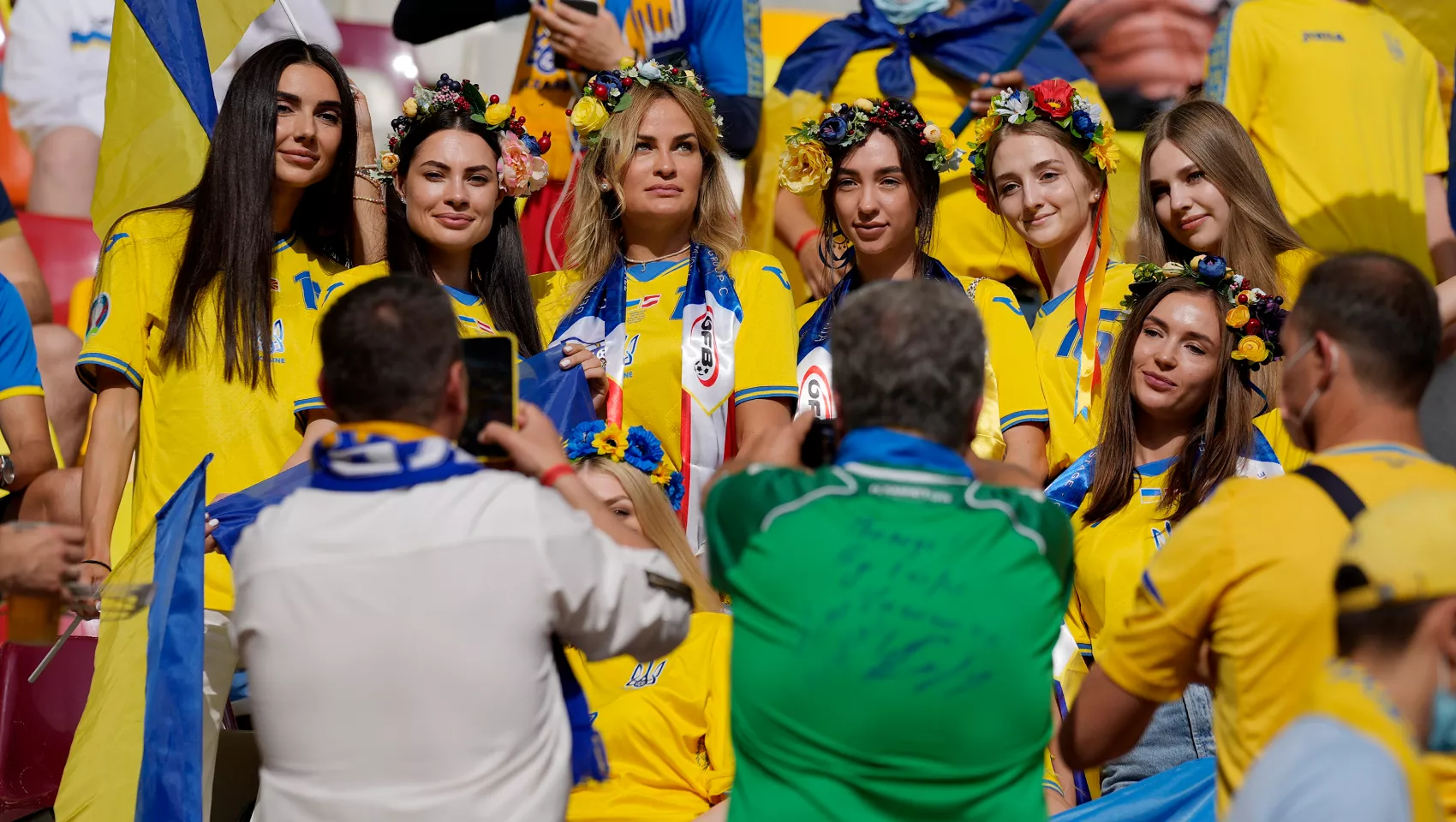 Жены футболистов сборной Украины