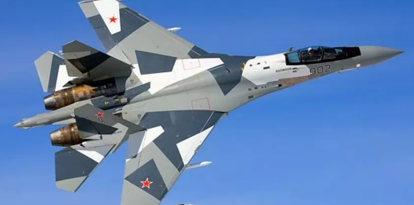 Российские истребители Су-35C нарушили воздушное пространство Эстонии