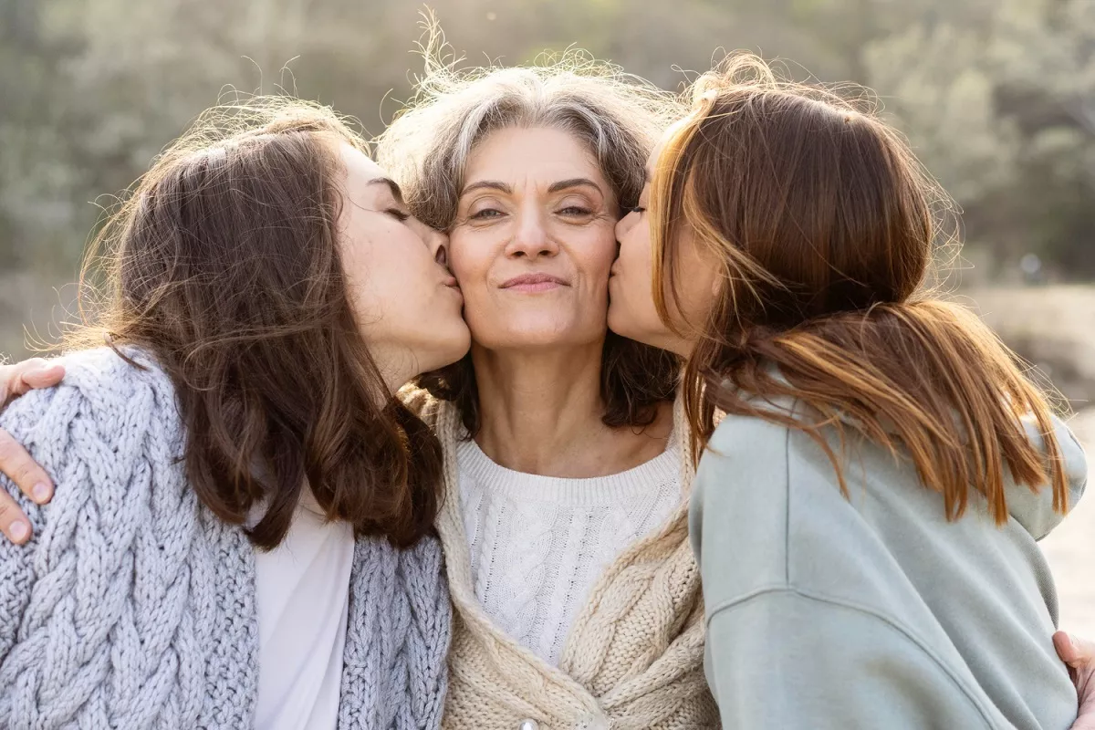 Любители целоваться живут дольше на 10-12 лет чем те, кто ограничивает себя в поцелуях