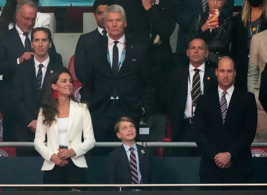 Принц Уильям, Кейт Миддлтон и принц Джордж на финале Евро-2020