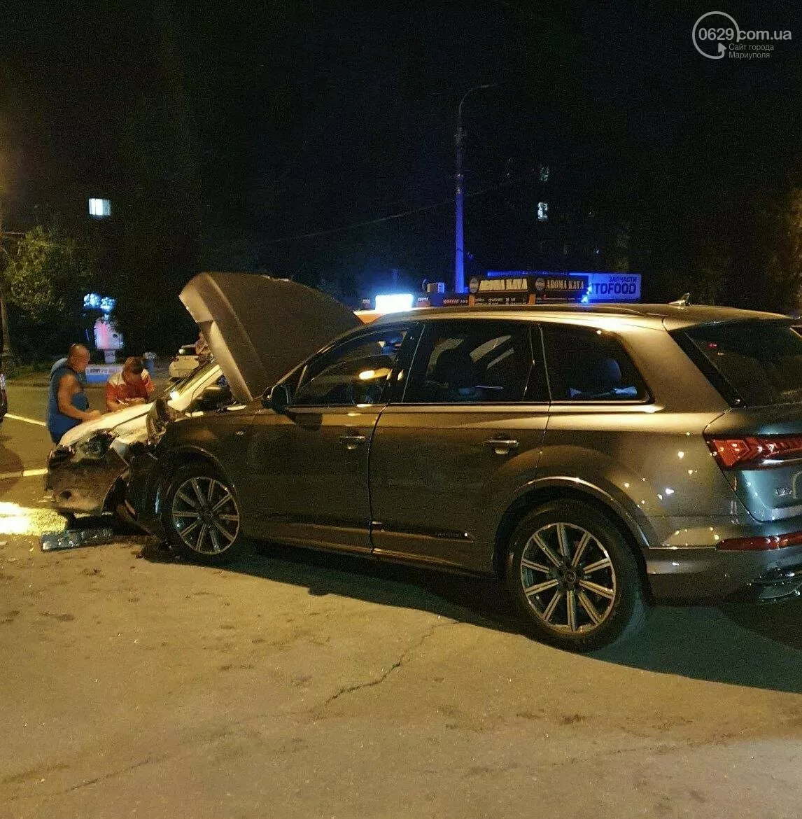 Авария в Мариуполе с авто "Новой почты", фото: 0629