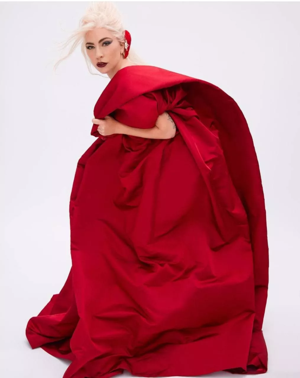 Леди Гага в рекламе Valentino Beauty