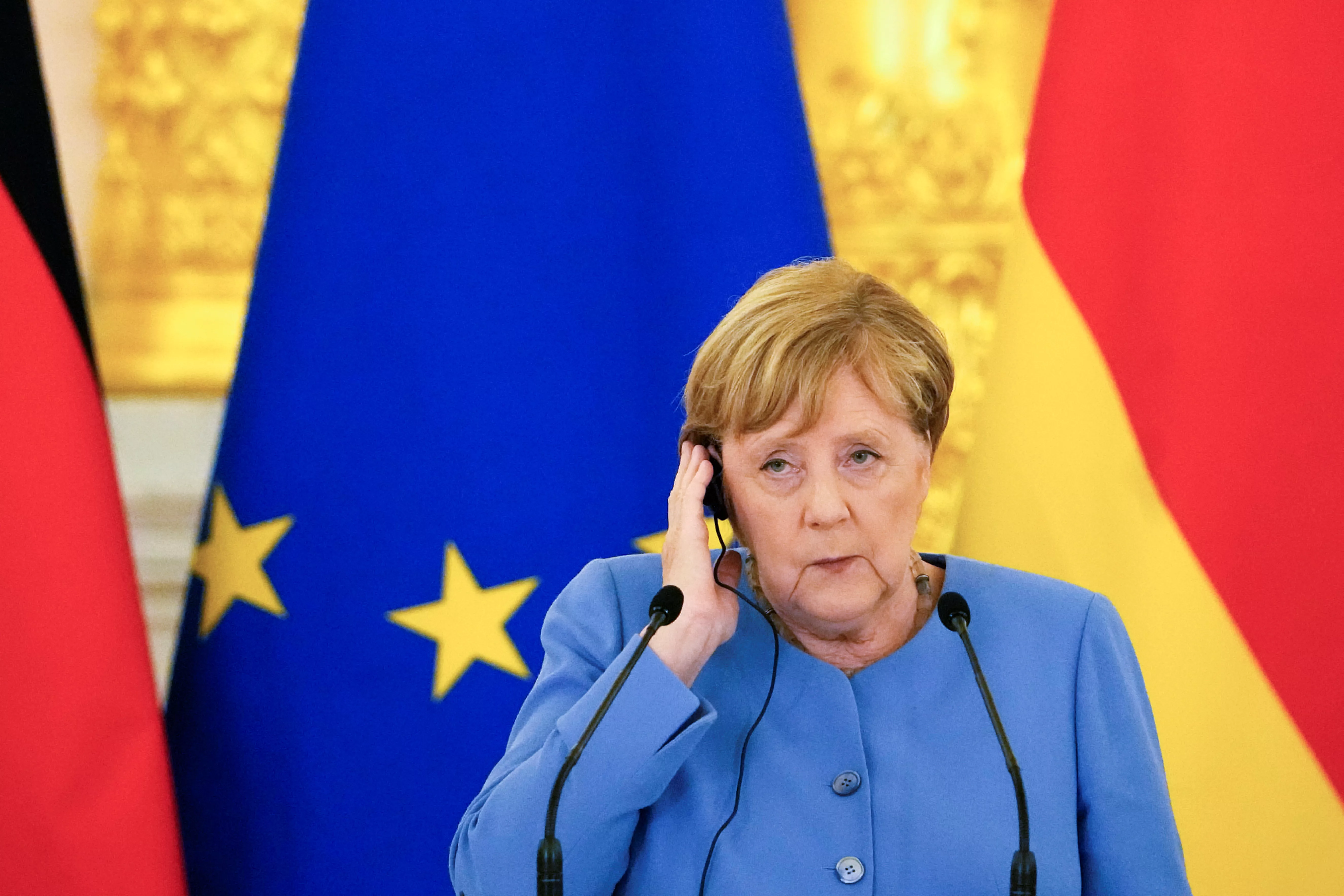 Що привезе Ангела Меркель від Володимира Путіна, дізнаємося вже через добу / Фото Reuters