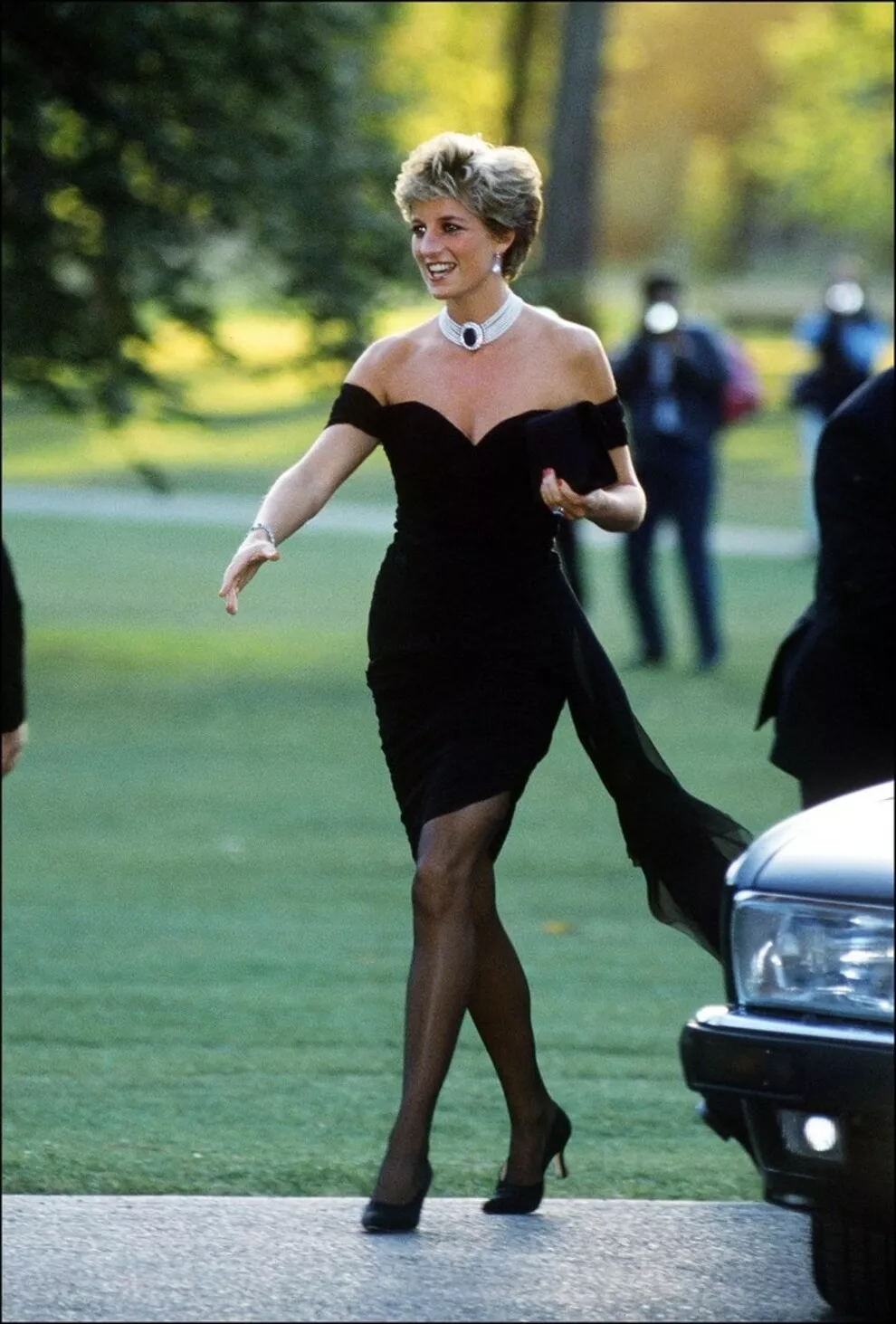 Принцесса Диана в знаменитом "платье мести", 1994