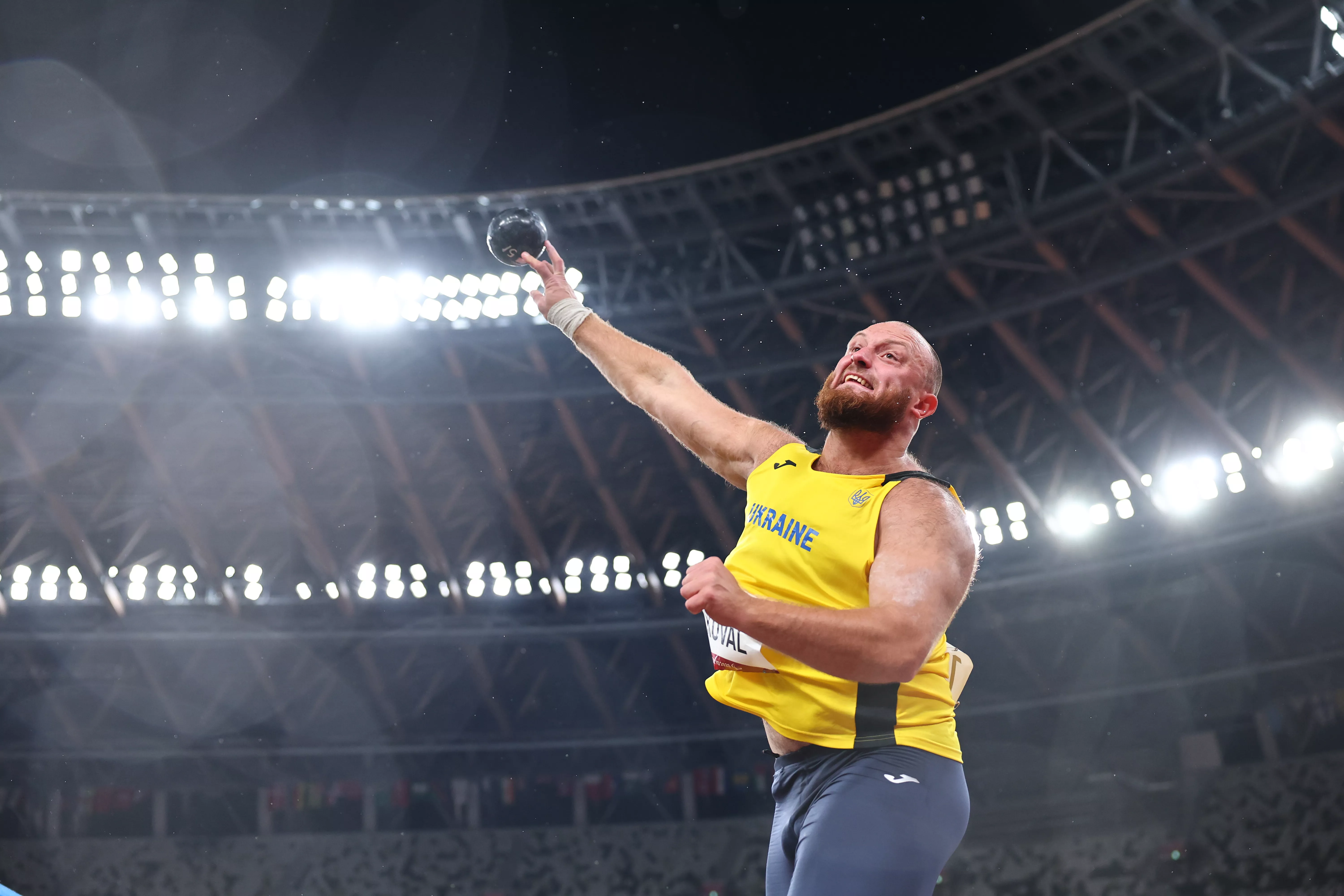 Максим Коваль завоевал золотую медаль на Паралимпиаде-2020 в толкании ядра