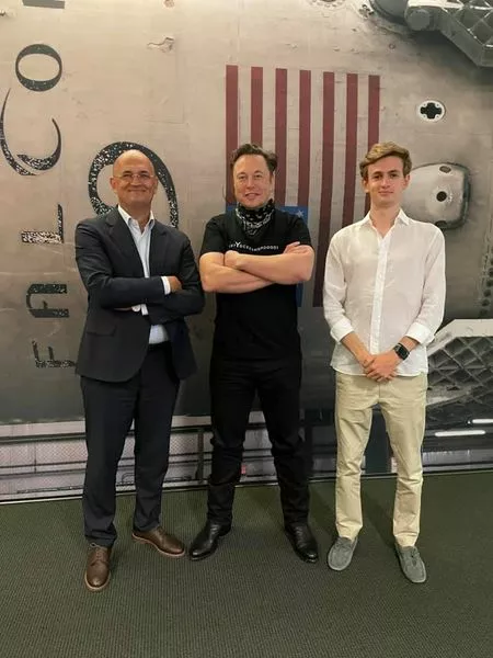 Илон Маск пригласил Андрея и Павла Королевых в SpaceX / facebook.com/andrey.korolev