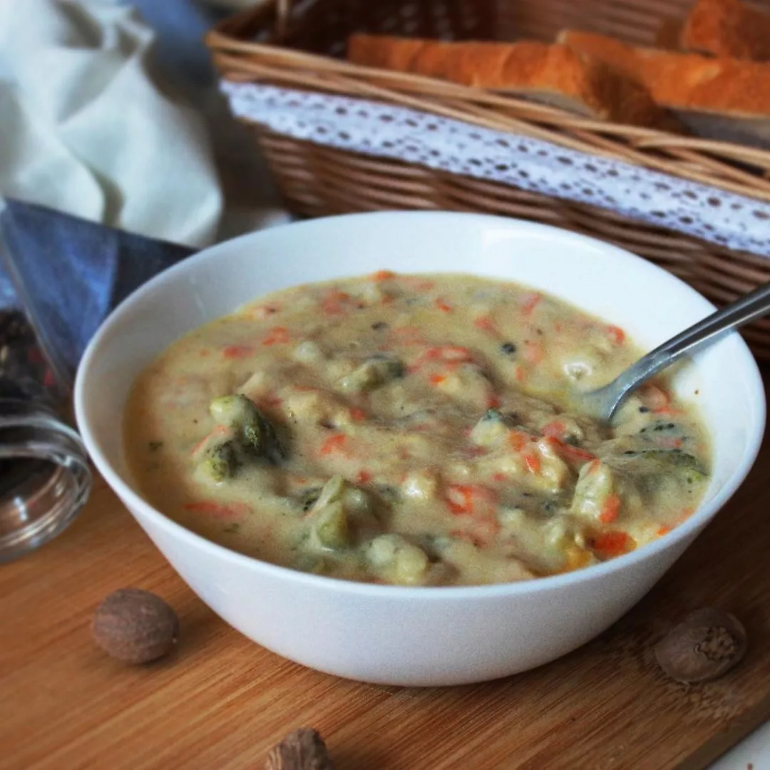 Вершковий суп з броколі
