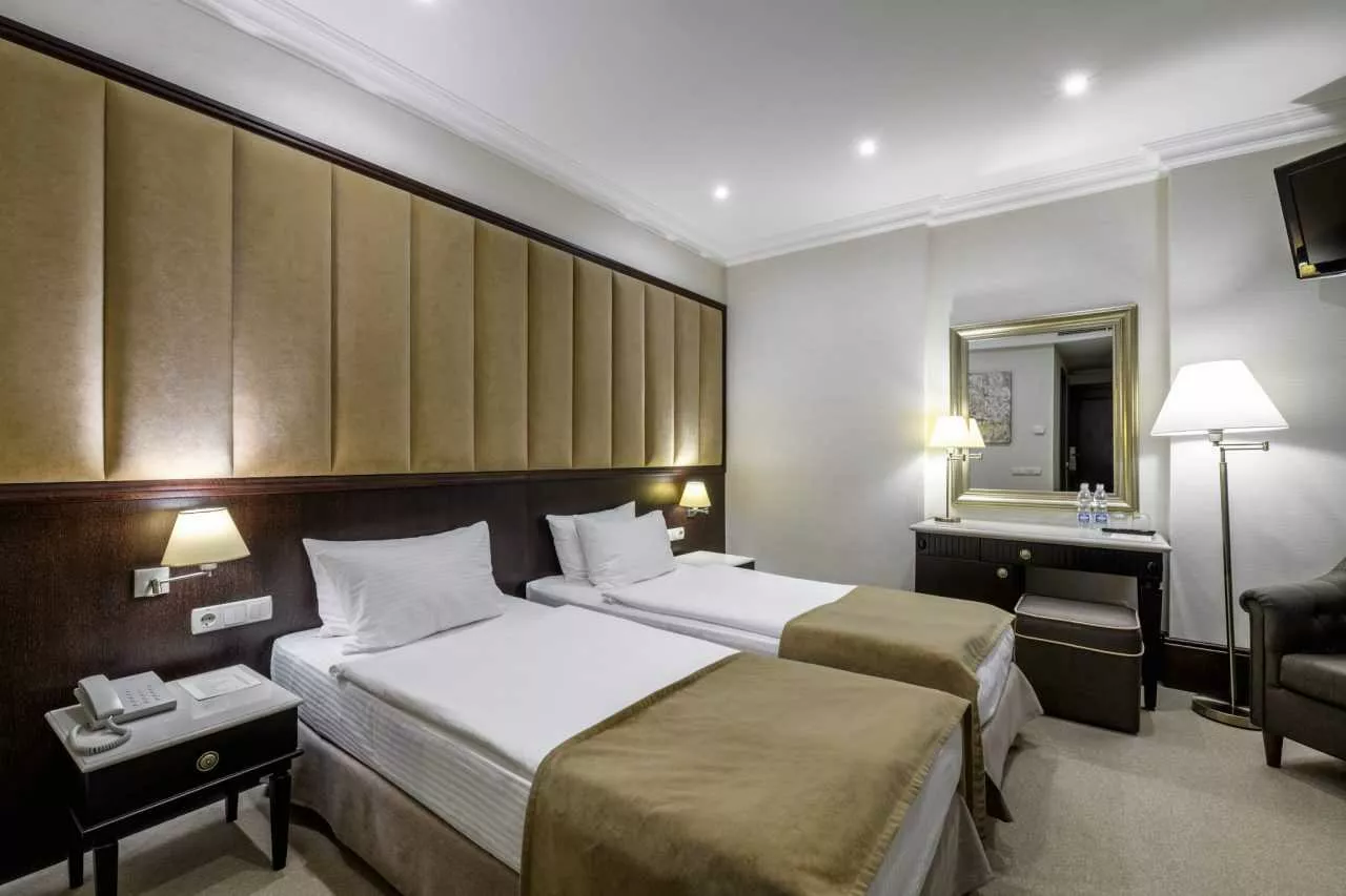 Ціна стандартного номера в готелі стартує від 2940 гривень за ніч / Фото: https://rixos.ua