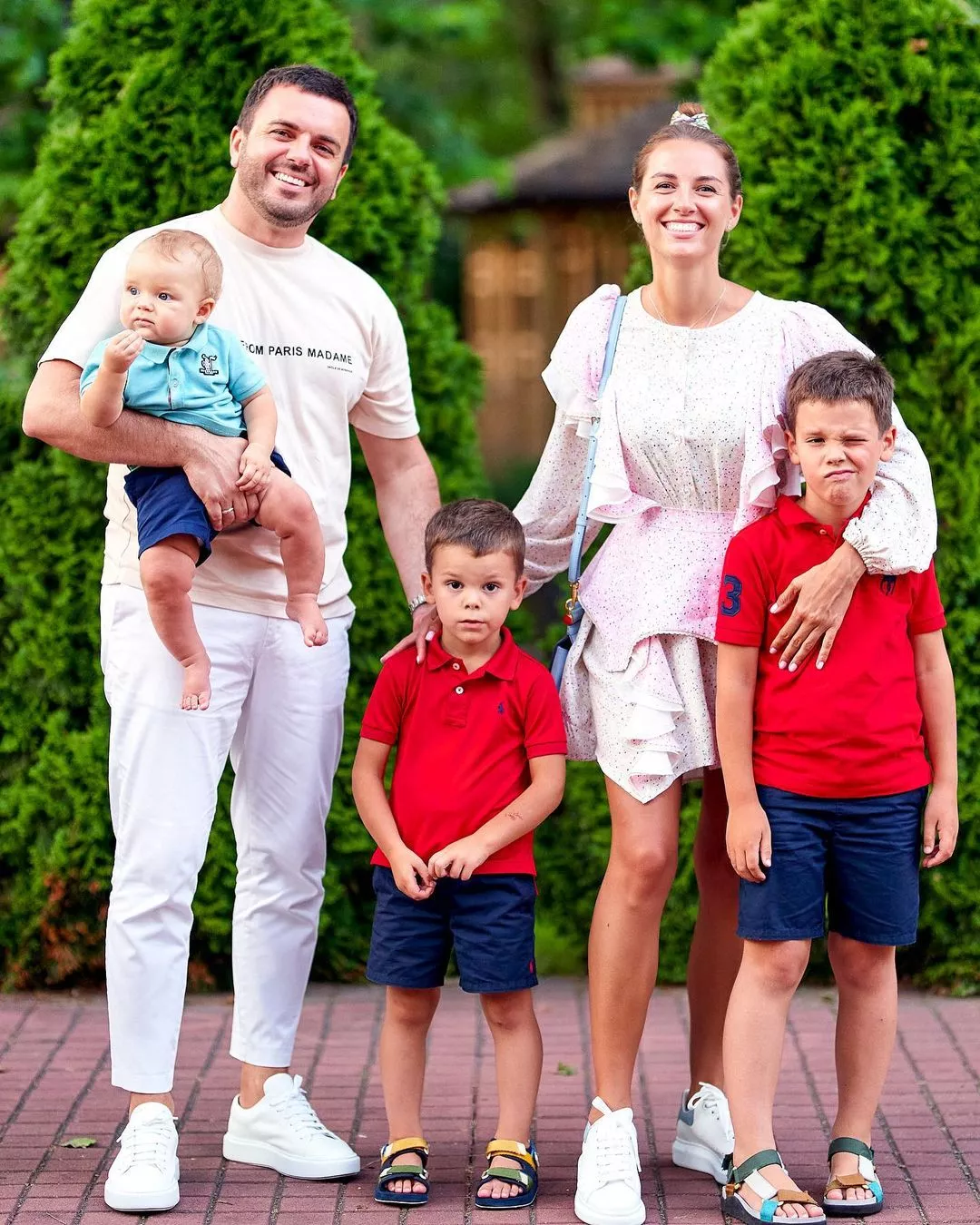 Григорий Решетник с супругой Кристиной и сыновьями – Дмитрием, Иваном и Александром