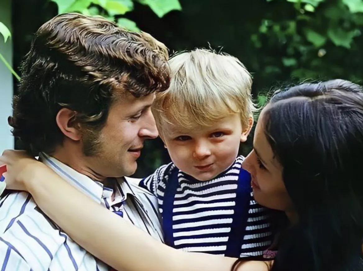 София Ротару с супругом и сыном
