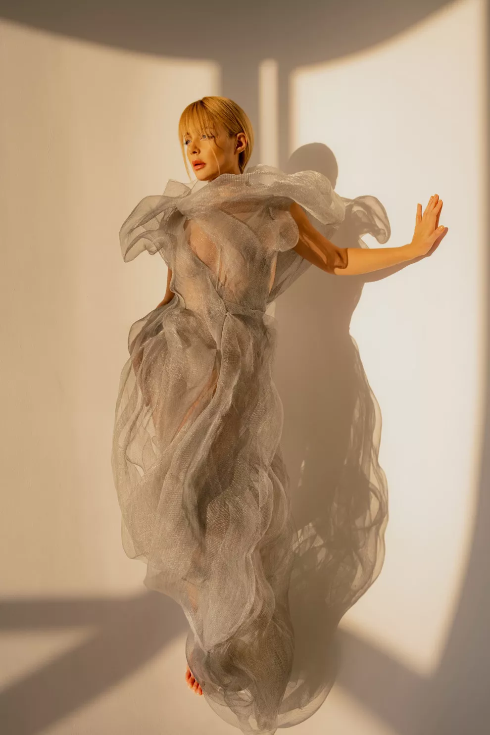 Тина Кароль в новой откровенной съемке для Vogue