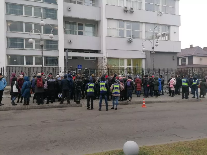 Во Львове избирают меру пресечения Остапу Стахиву. Фото: "Сегодня"